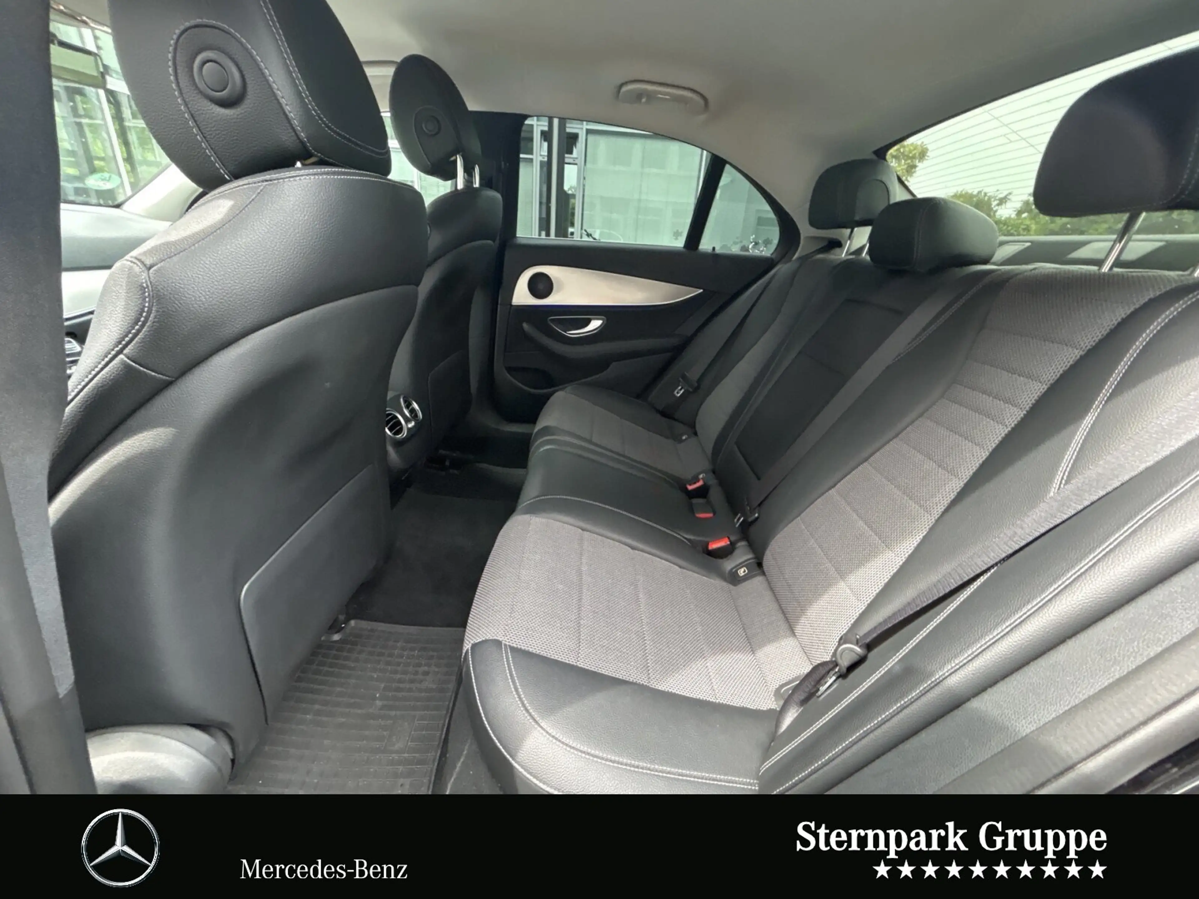 Mercedes-Benz E 200 E 200 Lim 'Händlerfahrzeug'Avantgarde' COMAND APS — photo 5
