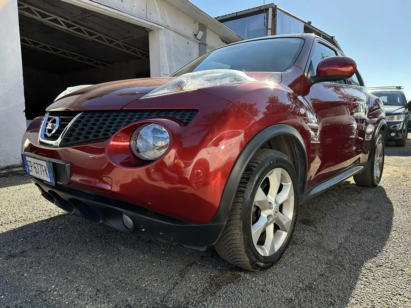 Nissan Juke Juke I 2010 1.5 dci Acenta Rood - 1