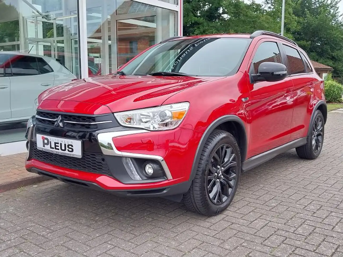 Mitsubishi ASX Active+ 1.6 MIVEC ClearTec 2WD 5-Gang Roşu - 2