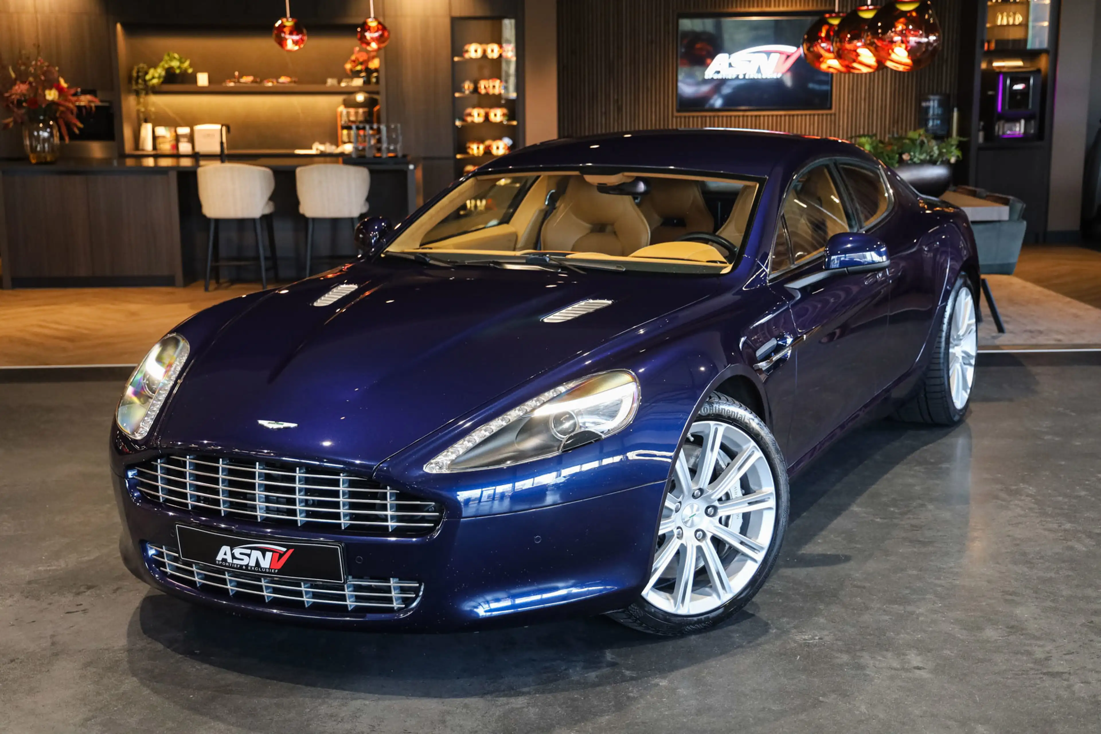 Aston Martin Rapide 6.0 V12, 476 PK, Youngtimer, 4/Seats, B&O/Geluid, — photo 9