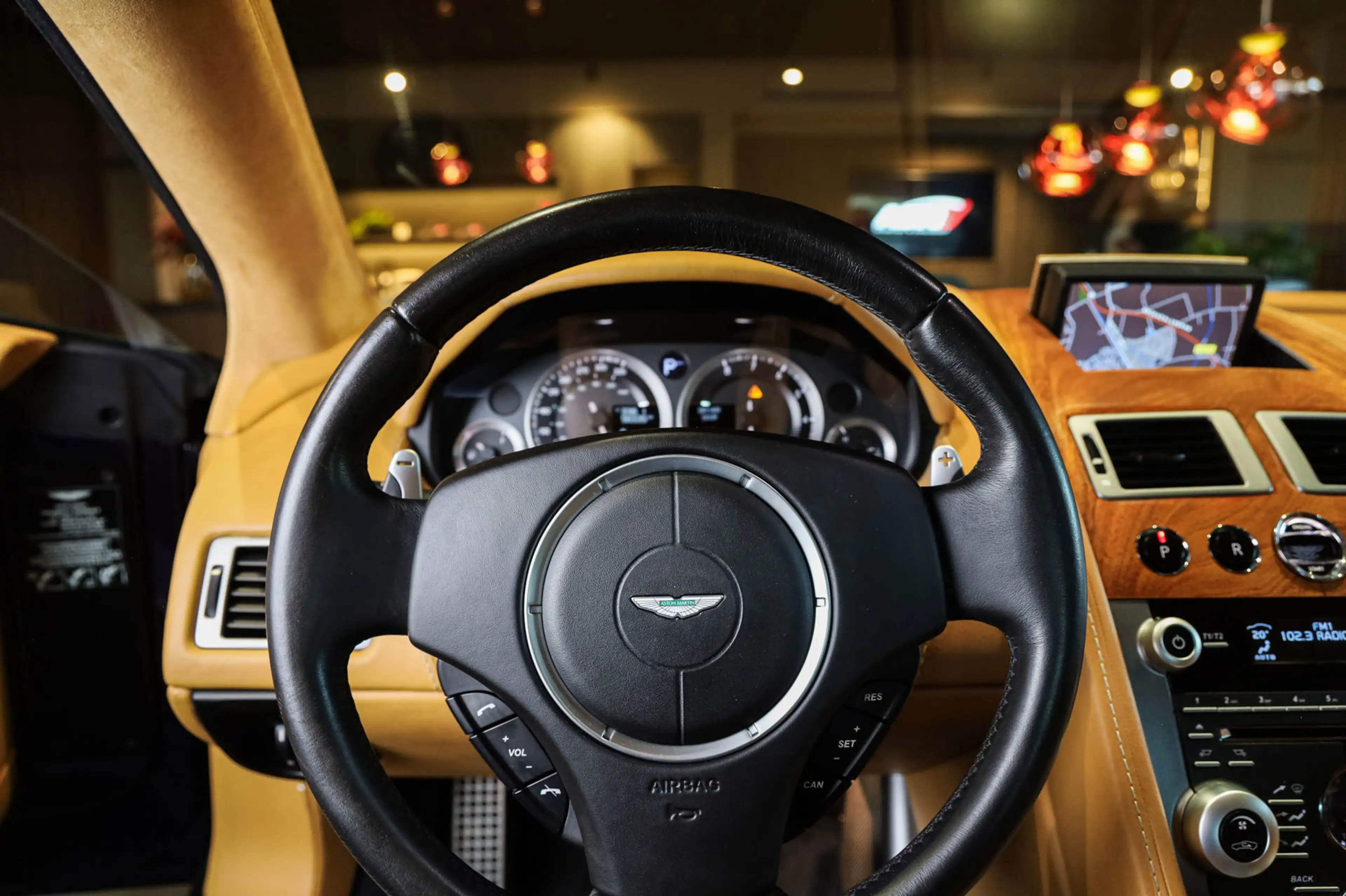 Aston Martin Rapide 6.0 V12, 476 PK, Youngtimer, 4/Seats, B&O/Geluid, — photo 14