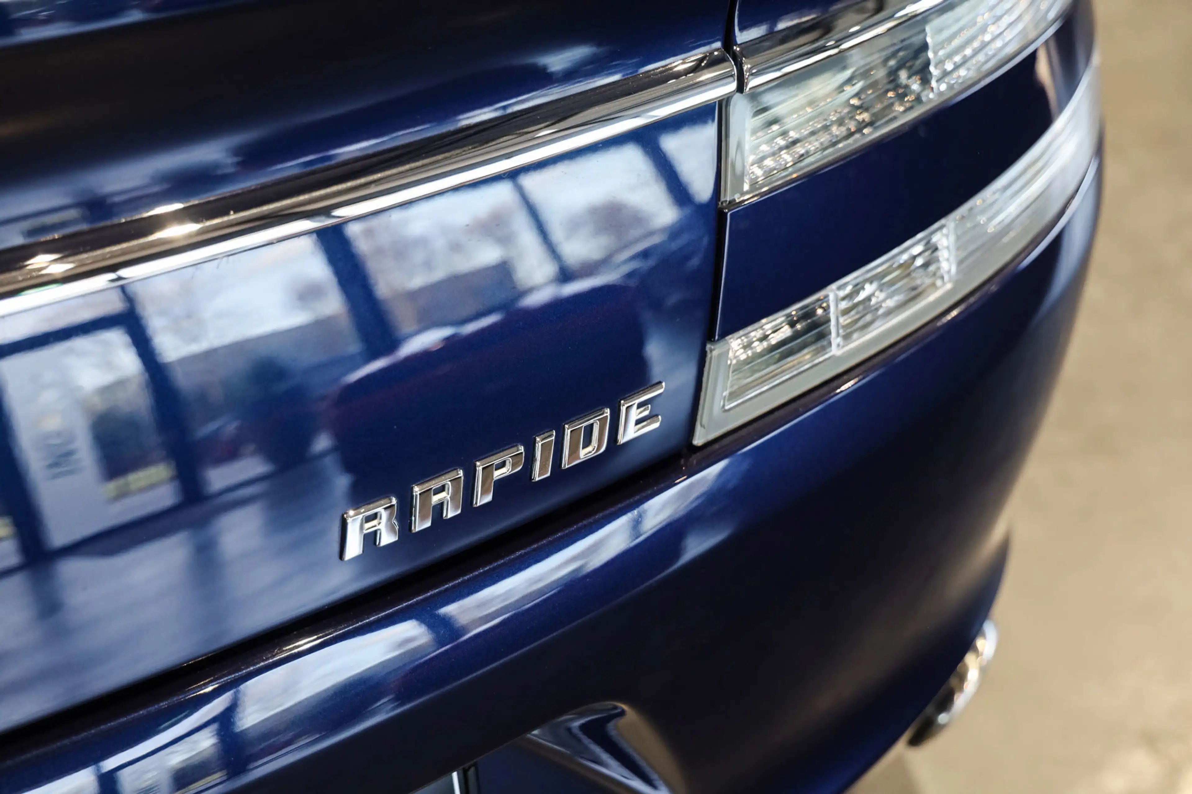 Aston Martin Rapide 6.0 V12, 476 PK, Youngtimer, 4/Seats, B&O/Geluid, — photo 39