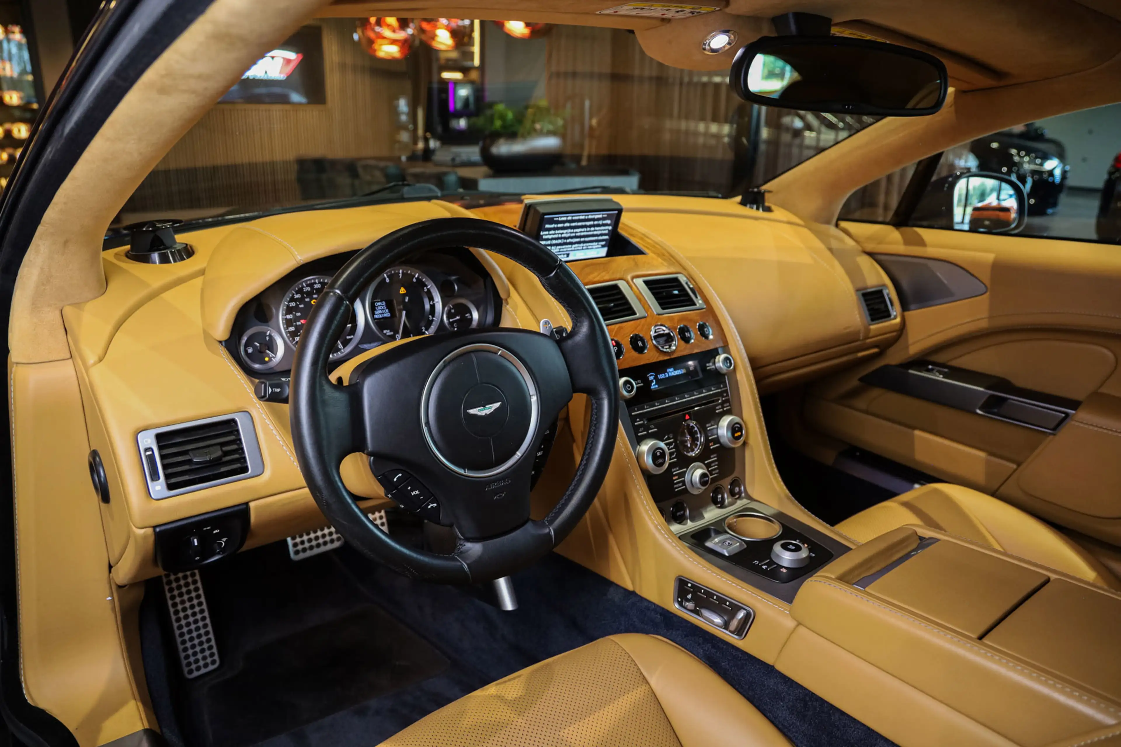 Aston Martin Rapide 6.0 V12, 476 PK, Youngtimer, 4/Seats, B&O/Geluid, — photo 13