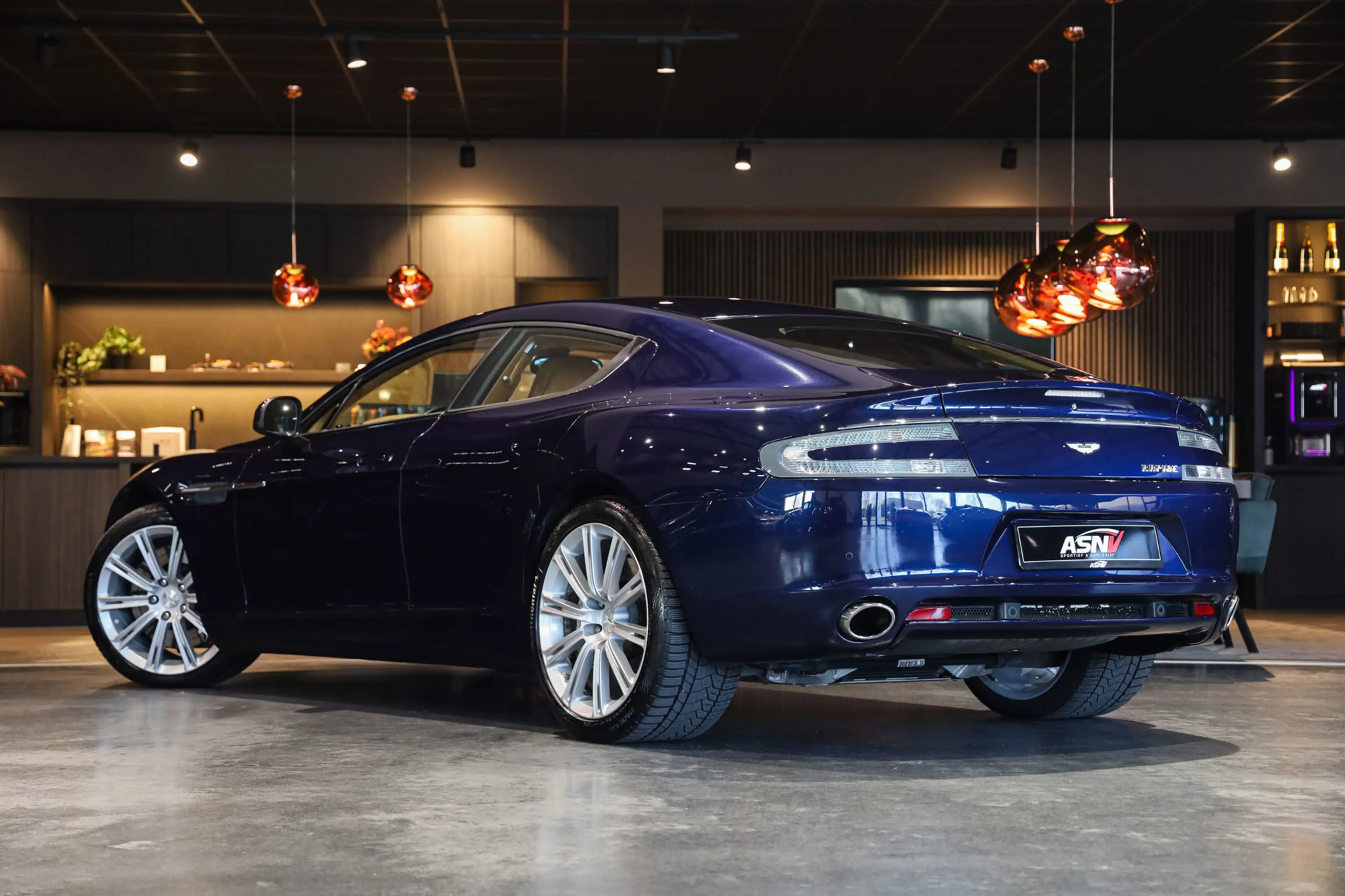 Aston Martin Rapide 6.0 V12, 476 PK, Youngtimer, 4/Seats, B&O/Geluid, — photo 3
