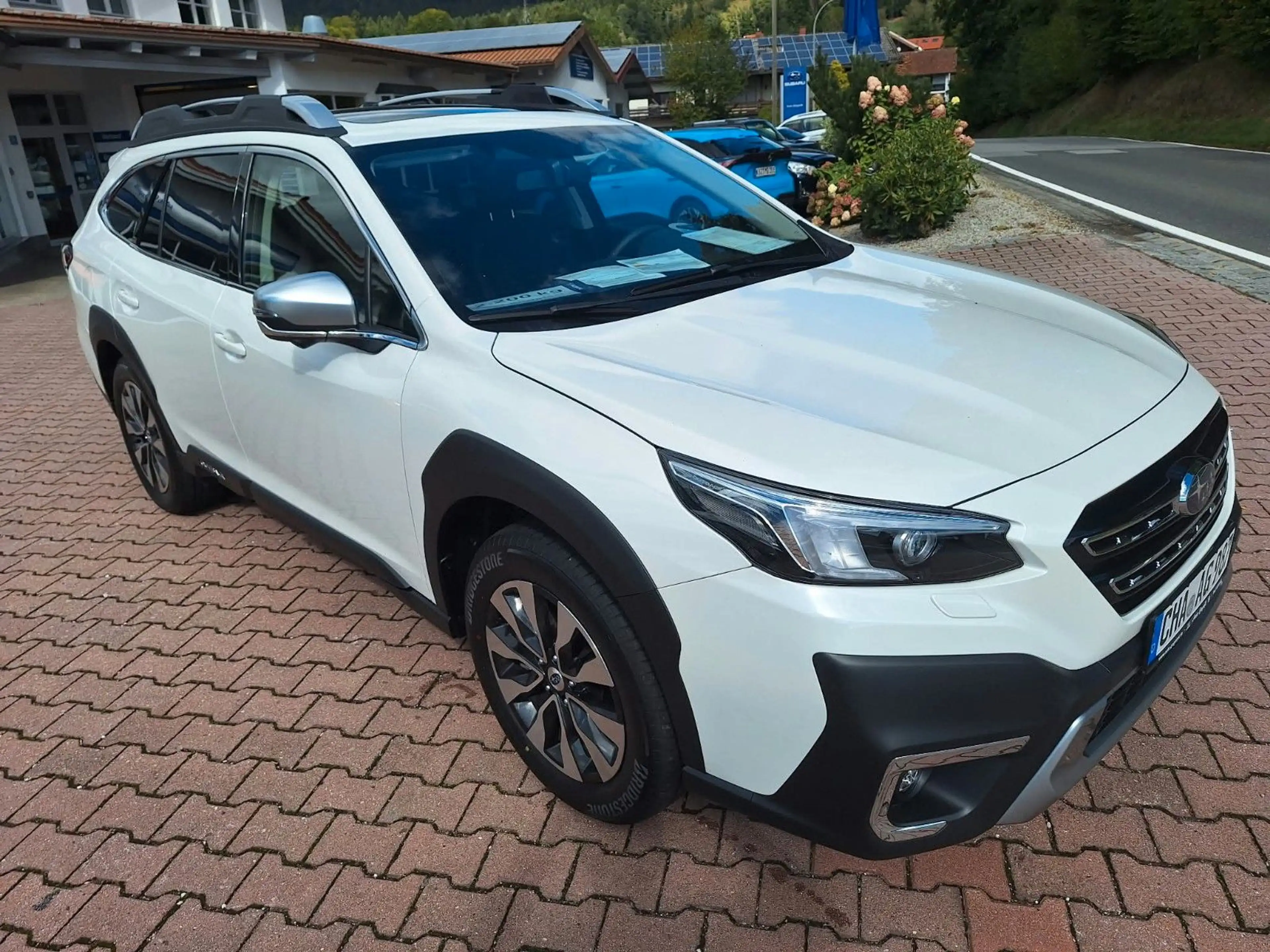 Subaru OUTBACK 2.5i Platinum Lineartronic, Gasanlage — photo 15