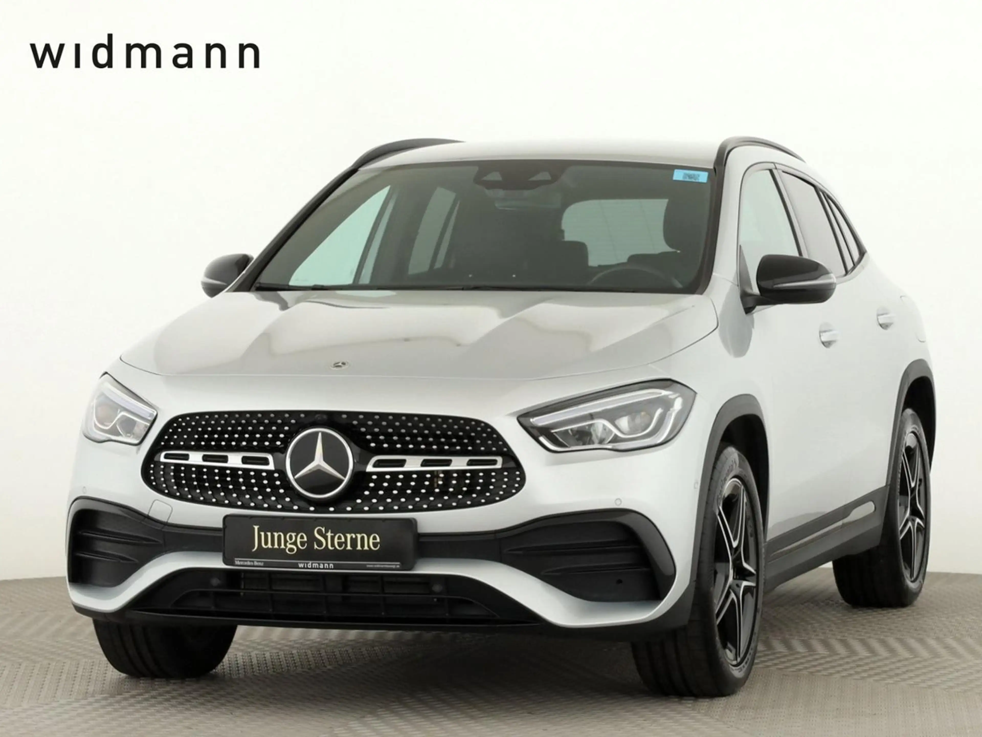 Mercedes-Benz GLA 250 e AMG*Night*Distronic*LED*AHK*Sitzheizg*