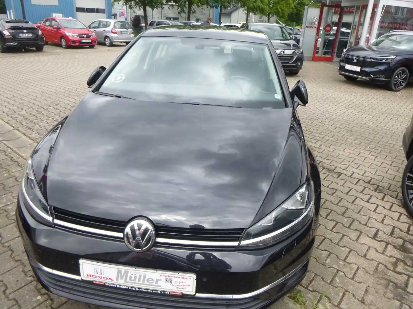 Volkswagen Golf VII 5-Türer 1.4 TSI  DSG Comfortline Noir - 1