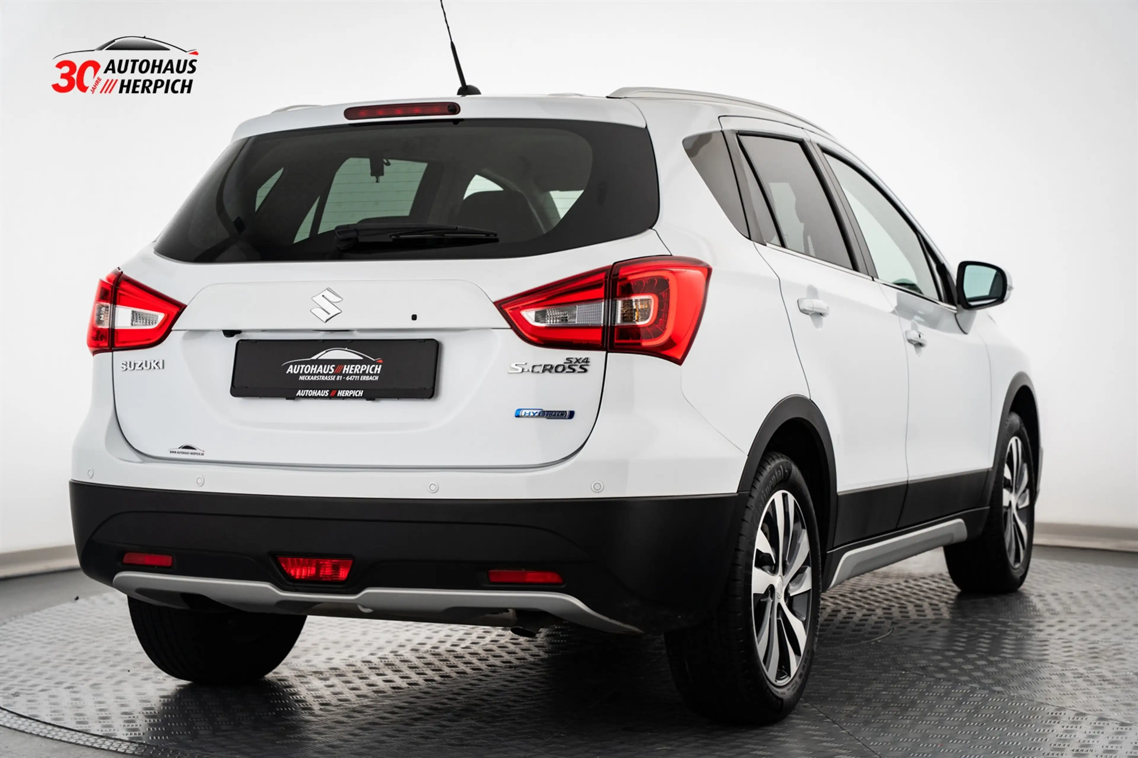 Suzuki SX4 S-Cross 1.4 Hybrid 2WD Comfort+ LED NAVI PDC — photo 4