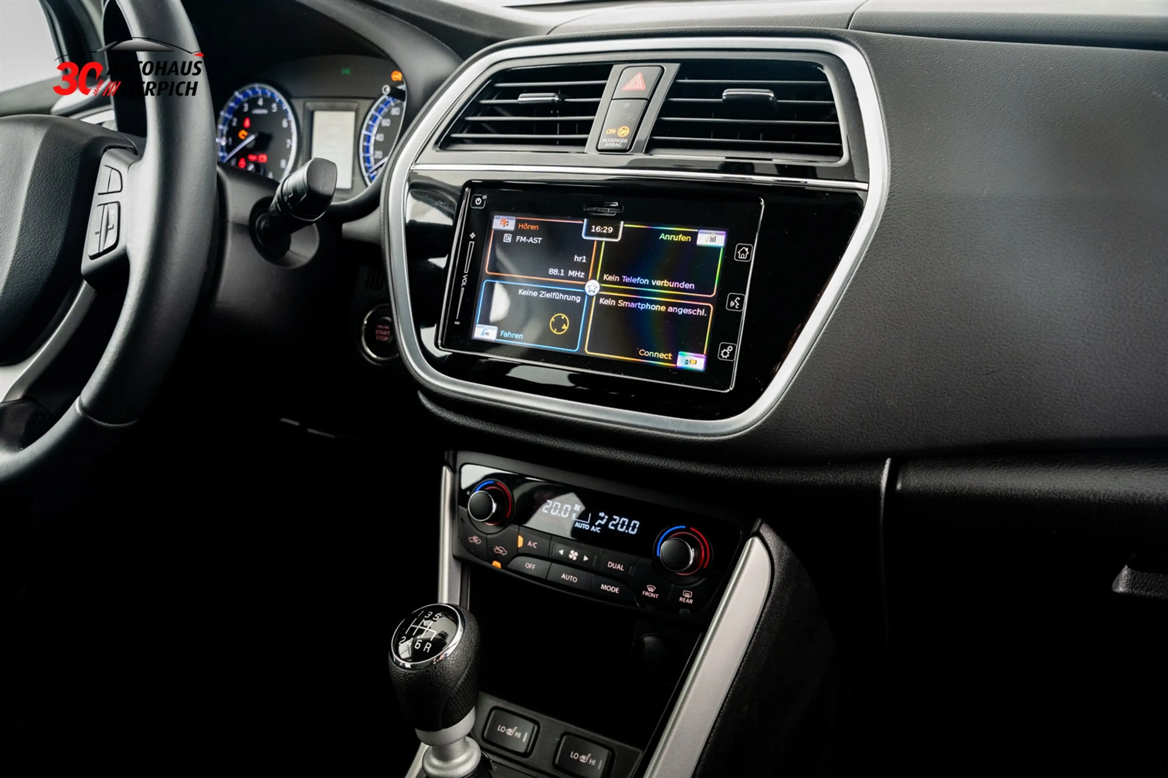 Suzuki SX4 S-Cross 1.4 Hybrid 2WD Comfort+ LED NAVI PDC — photo 12