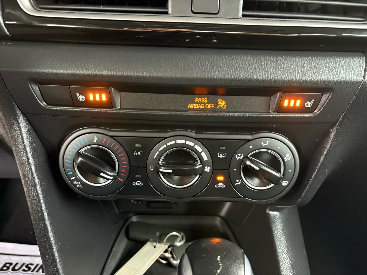 Mazda 3 снимка Mazda 3