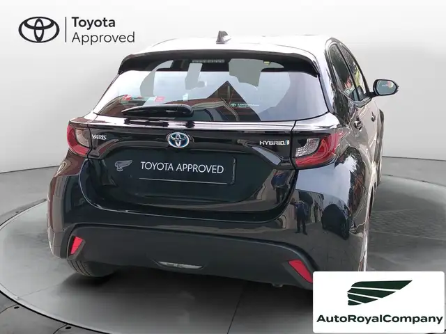 Toyota Yaris view 5