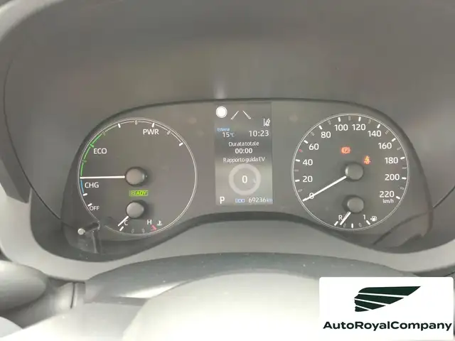 Toyota Yaris view 9
