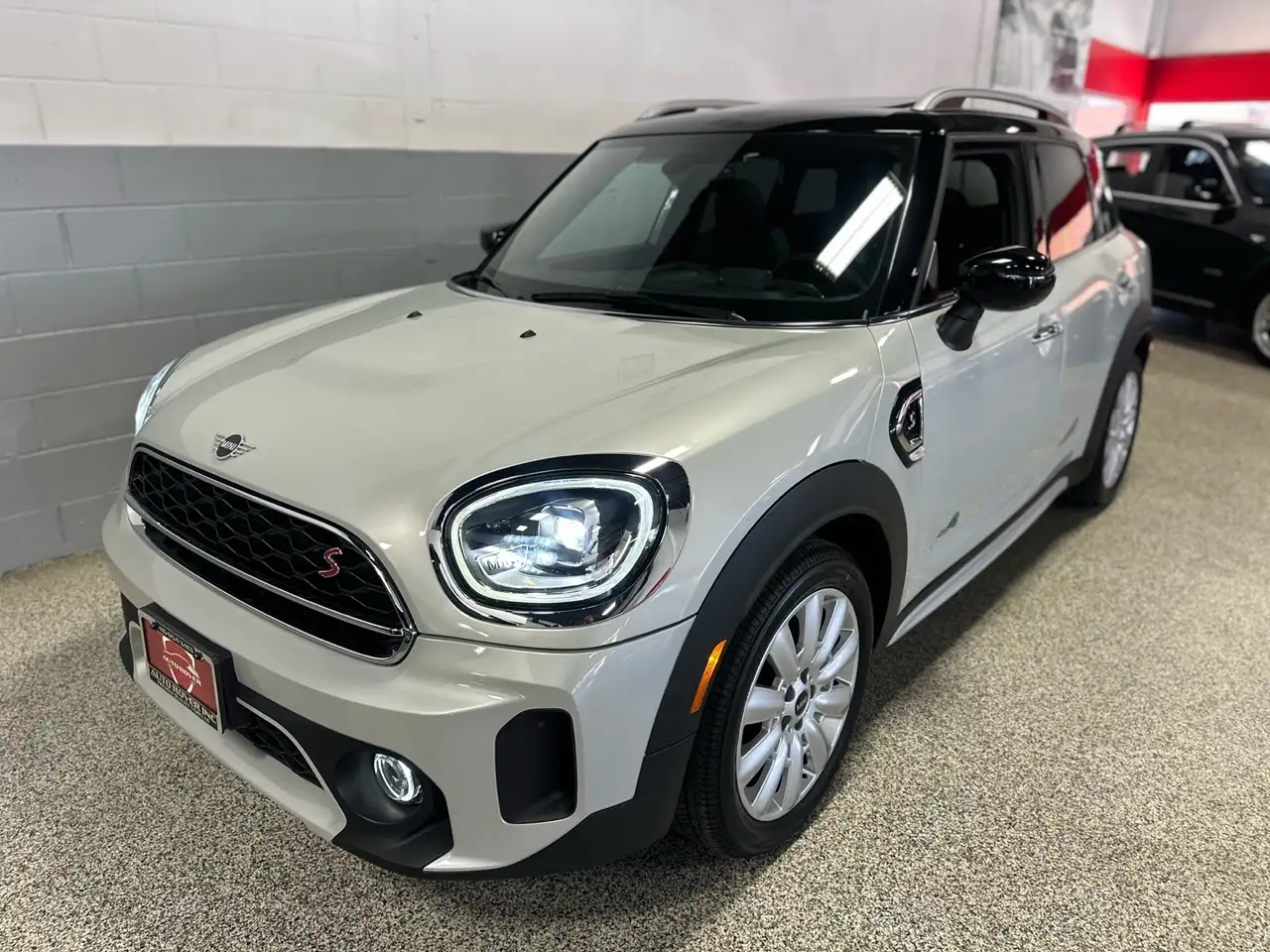 MINI Countryman снимка MINI Countryman