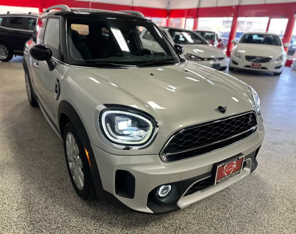 MINI Countryman снимка MINI Countryman