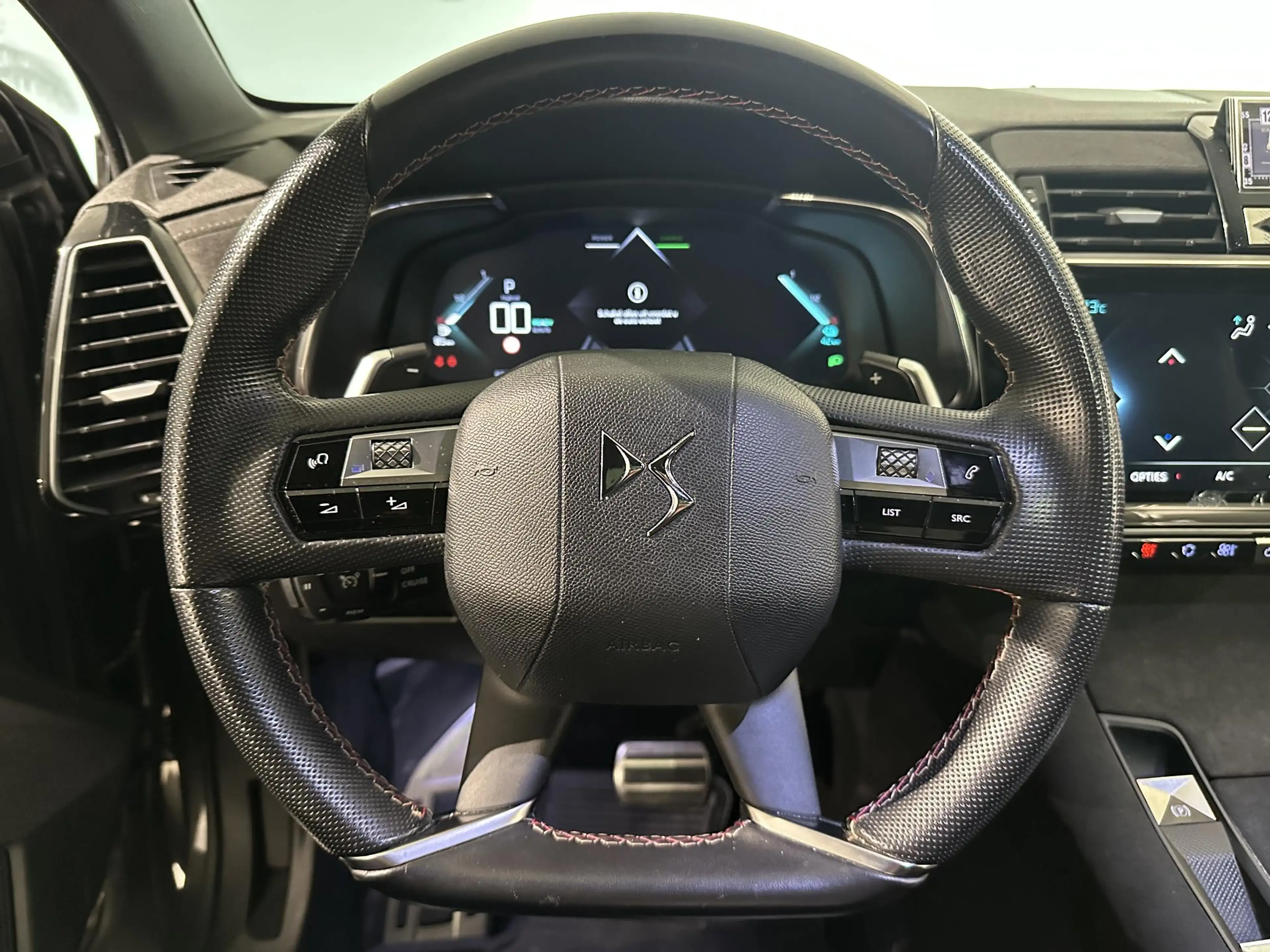 DS Automobiles DS 7 Crossback E-Tense 4x4 Performance Line | Camera | Leder | Pa — photo 14
