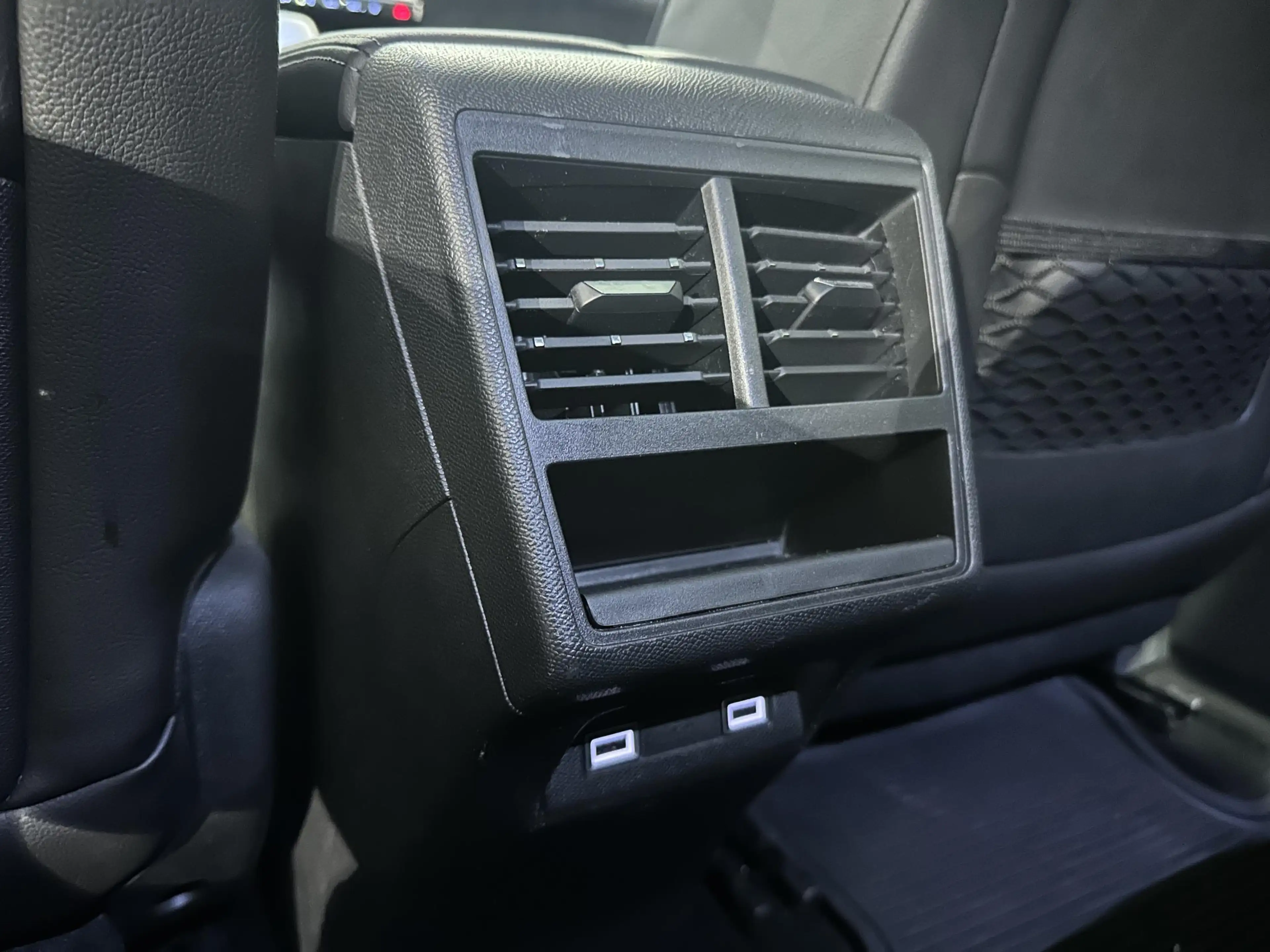 DS Automobiles DS 7 Crossback E-Tense 4x4 Performance Line | Camera | Leder | Pa — photo 12