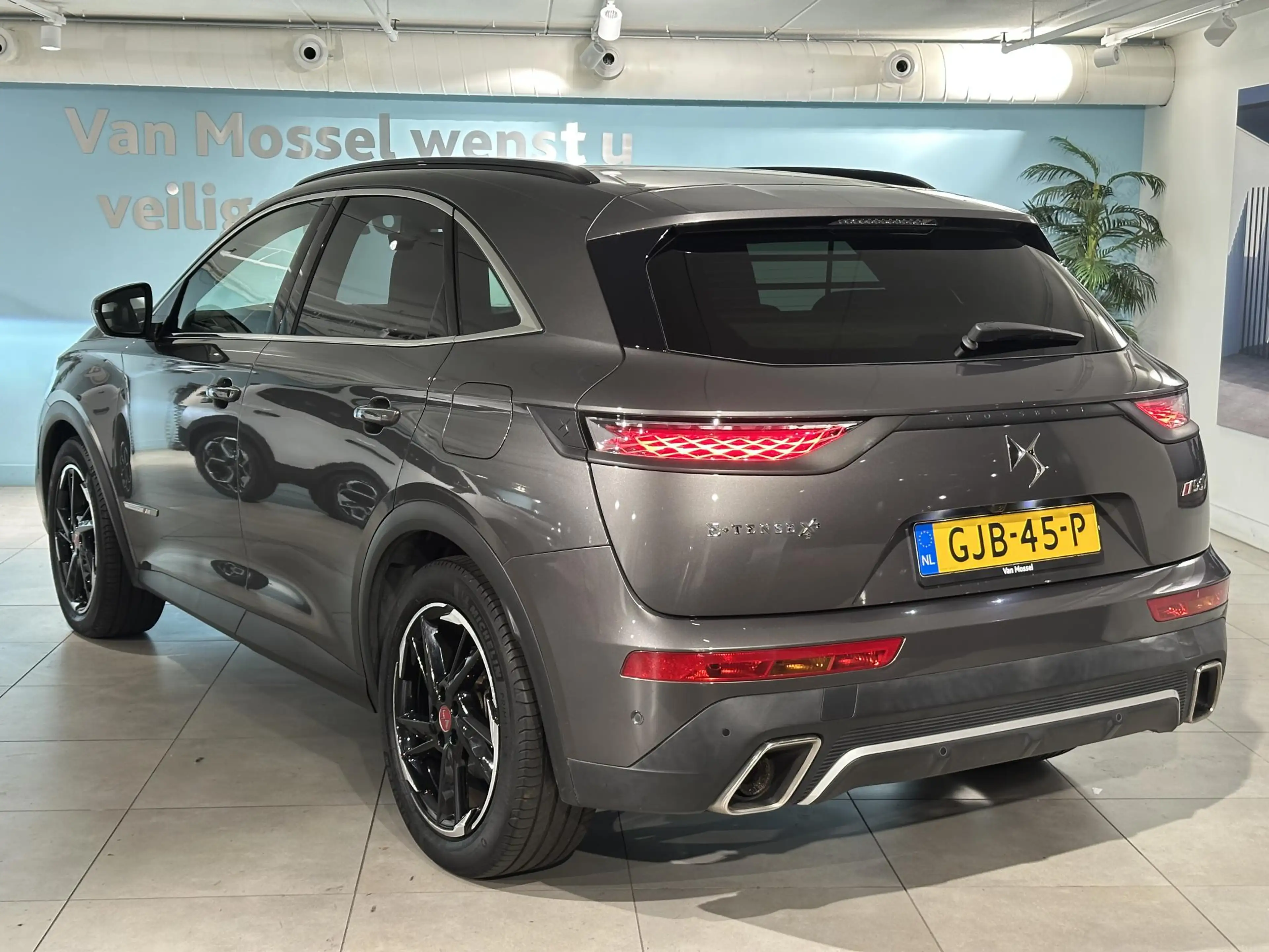 DS Automobiles DS 7 Crossback E-Tense 4x4 Performance Line | Camera | Leder | Pa — photo 5
