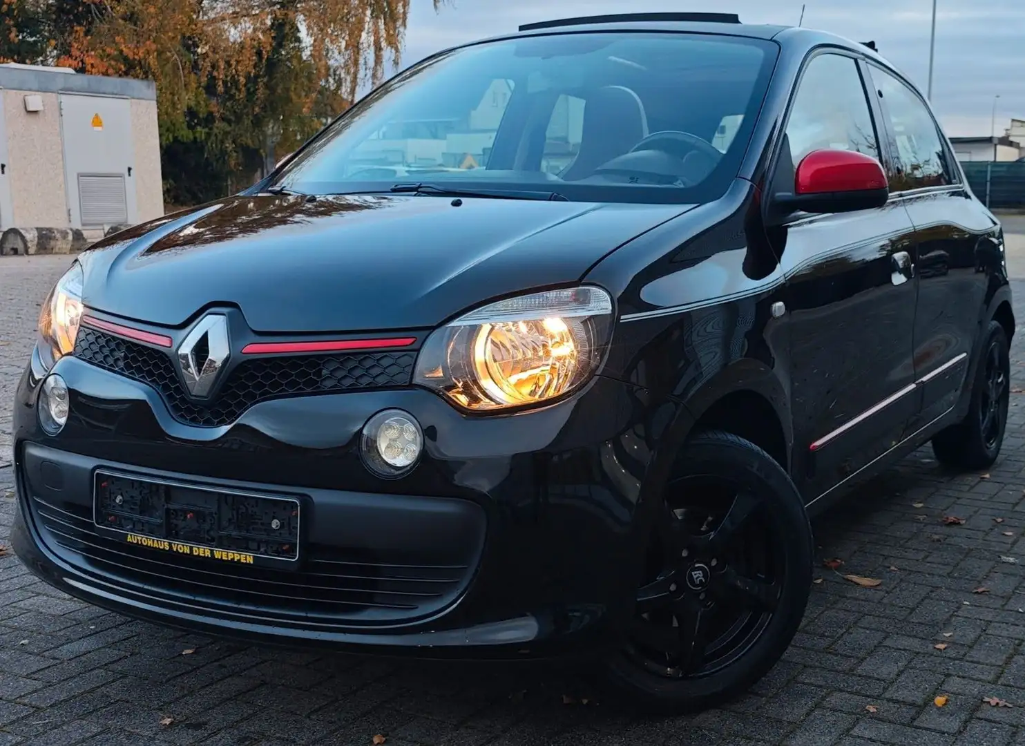 Renault Twingo Liberty *TEMPOMAT*SHZ*BLUETOOTH*FALTDACH Schwarz - 1