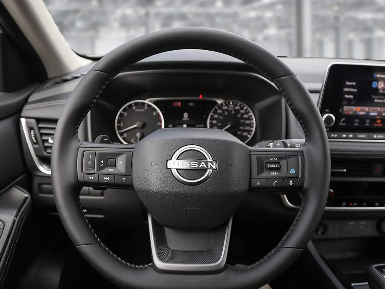 Nissan Rogue снимка Nissan Rogue