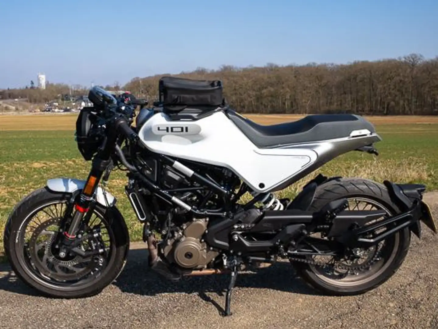 KTM Vitpilen Husqvarna 401 Alb - 1
