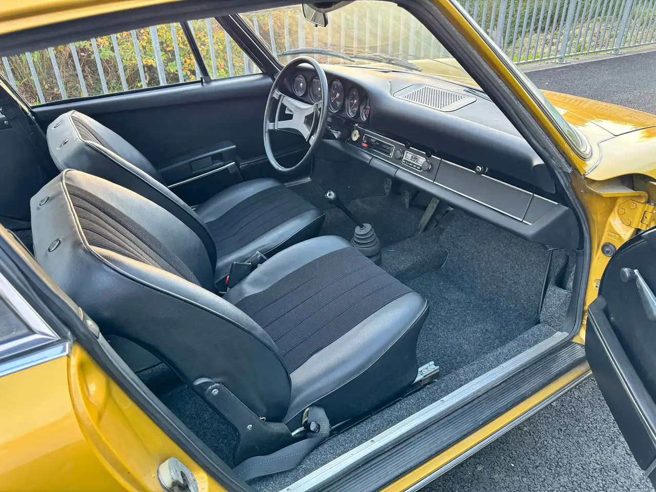 Porsche 911 2.4T, foto 8