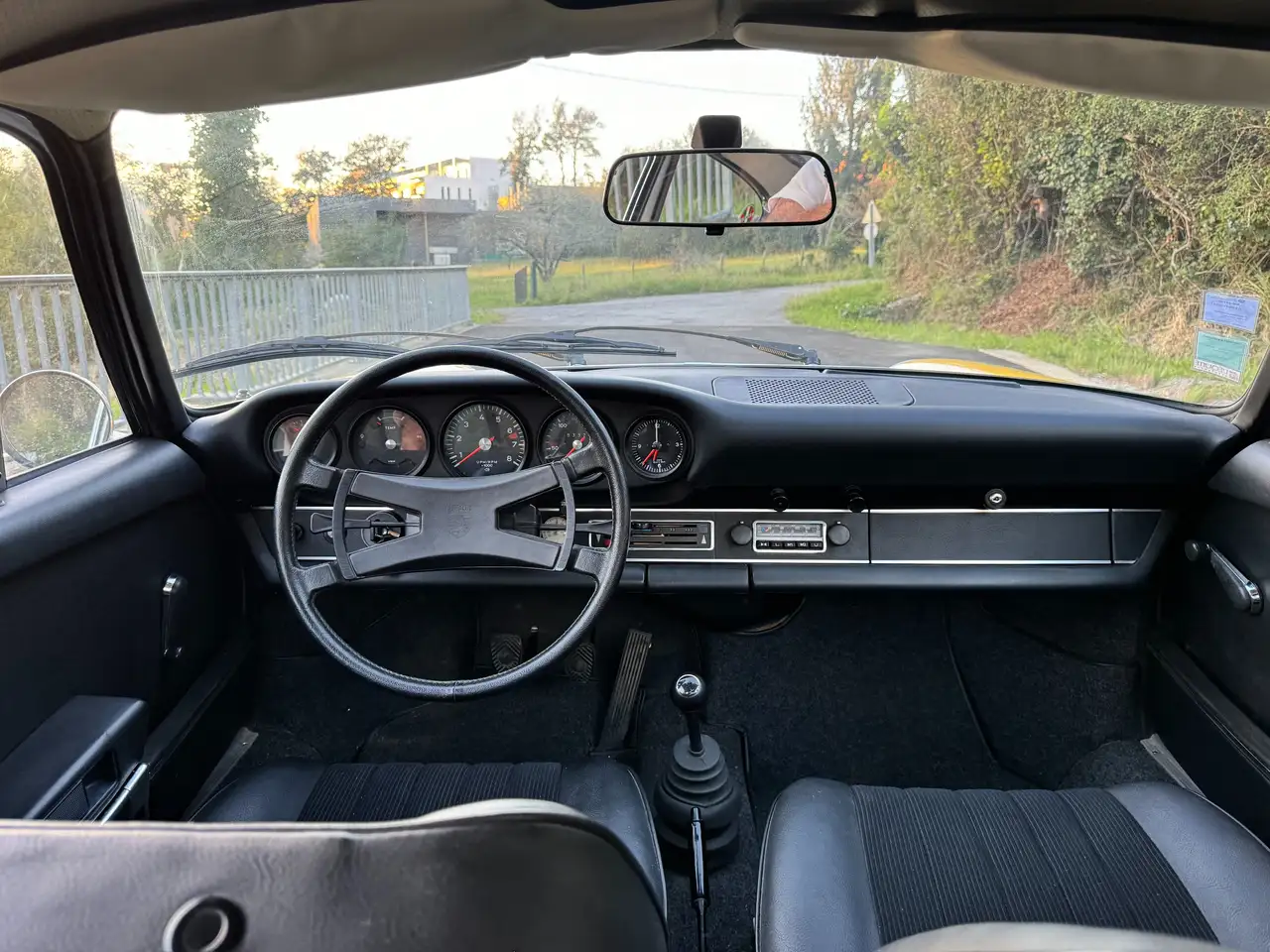 Porsche 911 2.4T, foto 7