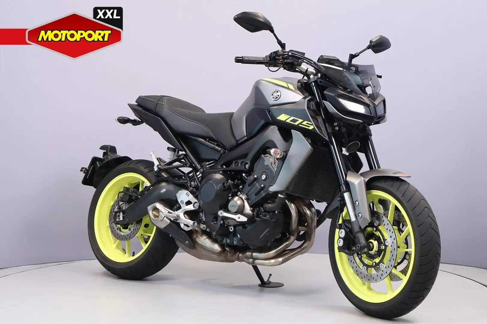 Yamaha MT-09 Grijs - 2