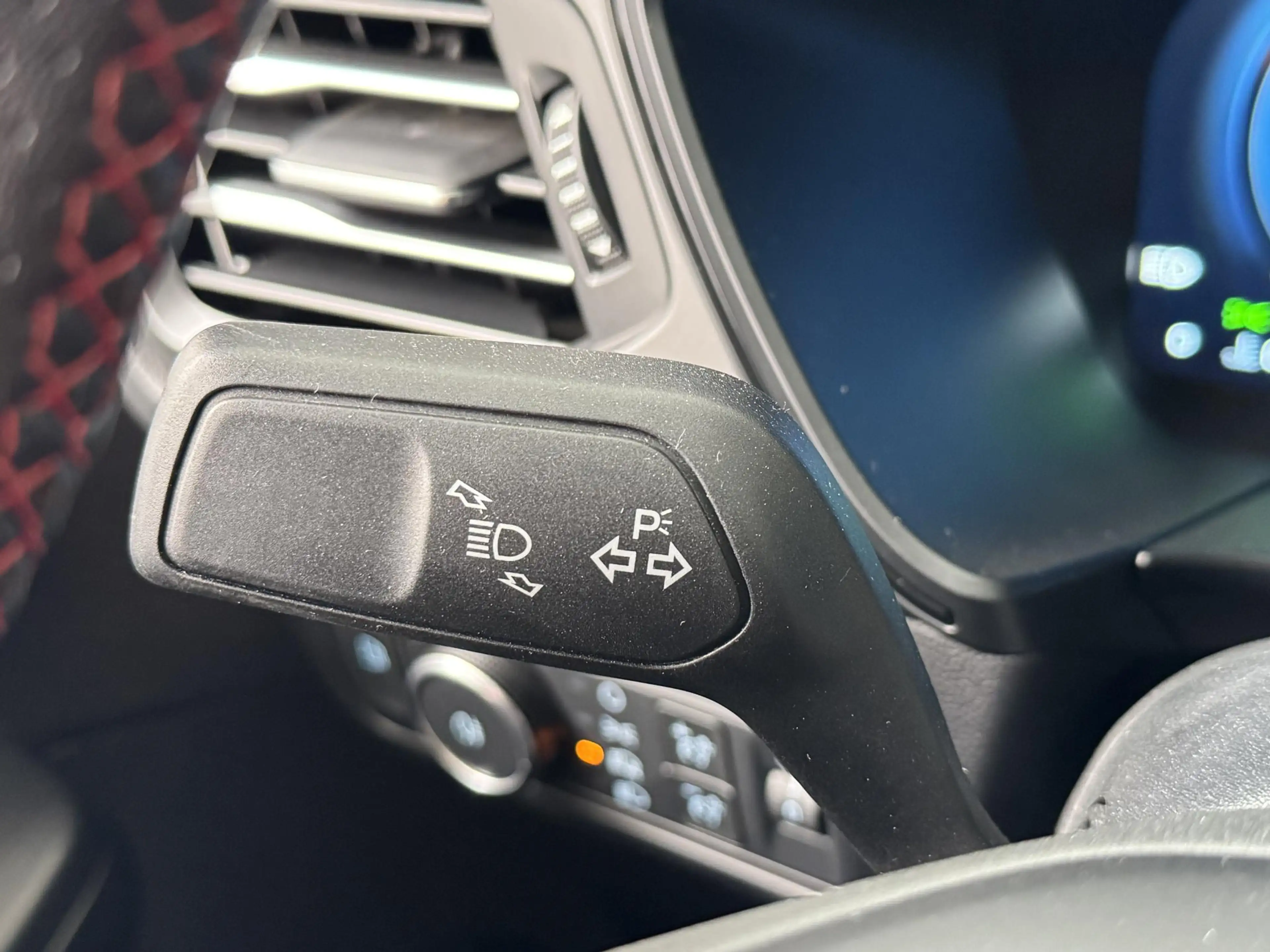Ford Kuga 2.5 PHEV ST-Line | Navigatie| Camera | Trekhaak | — photo 34