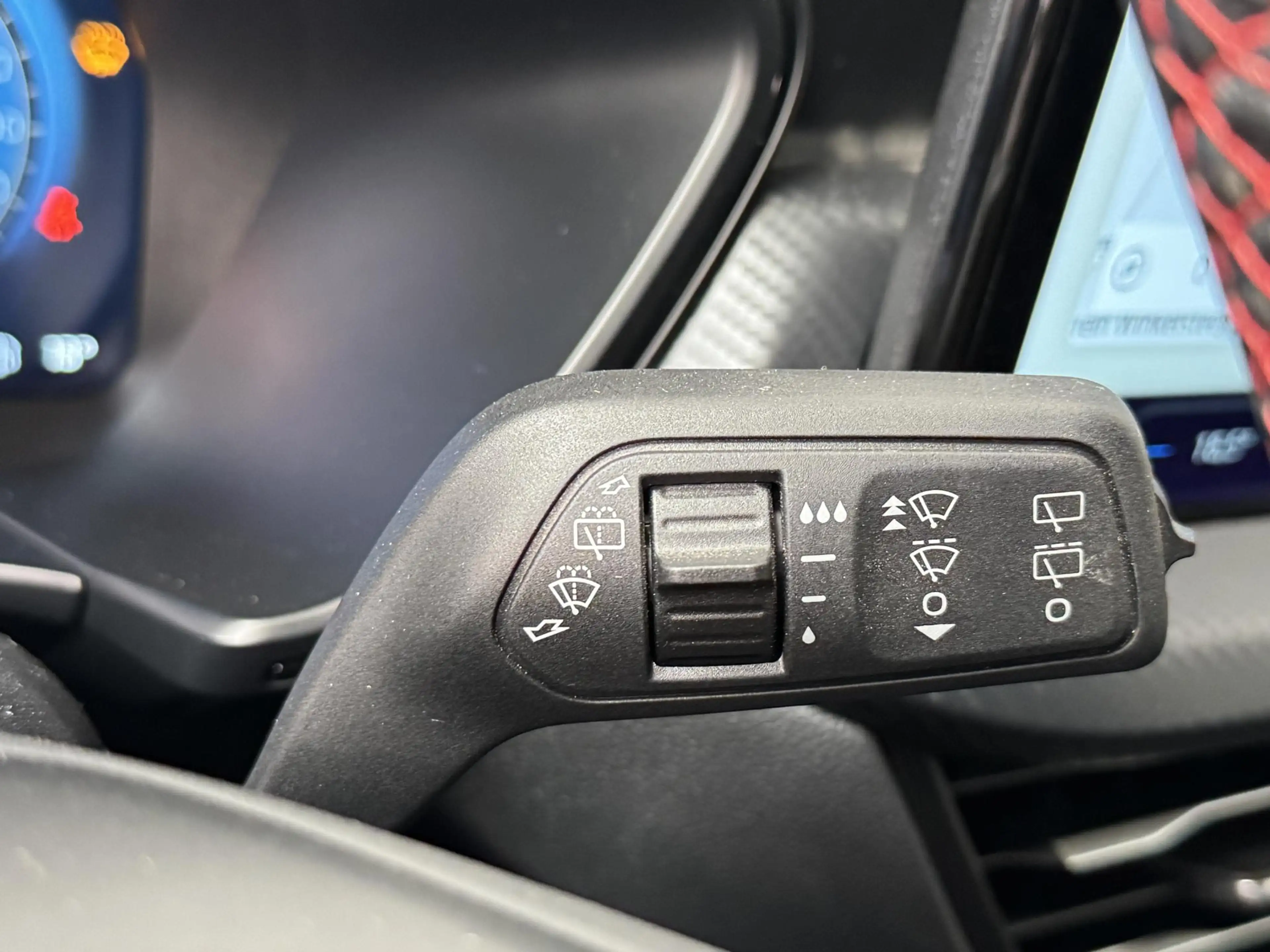 Ford Kuga 2.5 PHEV ST-Line | Navigatie| Camera | Trekhaak | — photo 33