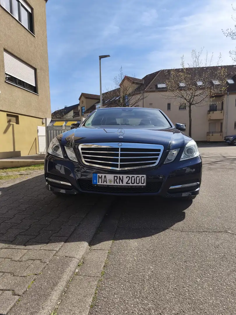 Mercedes-Benz E 300 BlueEFFICIENCY 7G-TRONIC Avantgarde Albastru - 2