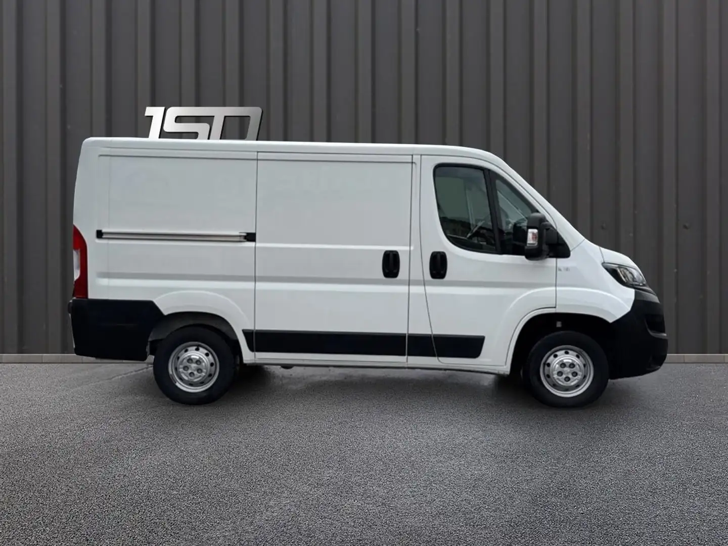 Peugeot Boxer BOXER TOLE 333 L1H1 BLUEHDI 140 S\u0026S ASPHALT Blanc - 2