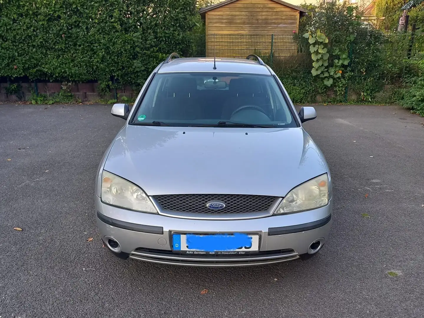 Ford Mondeo Mondeo Grau - 2