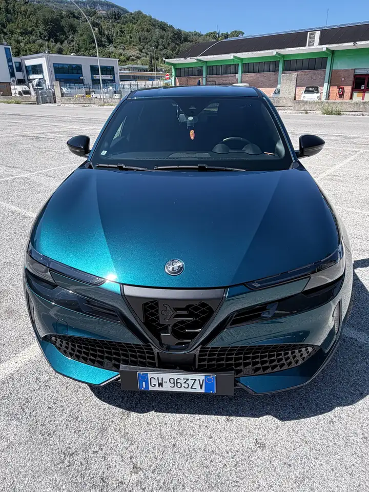 Alfa Romeo Junior 2024