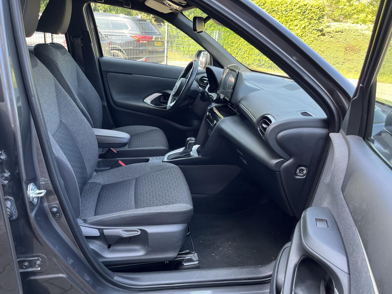 Toyota Yaris Cross 1.5 Hybrid Dynamic *Trekhaak*Dode hoek detectie* — photo 7