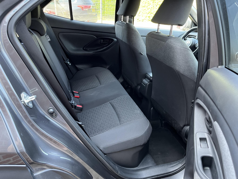Toyota Yaris Cross 1.5 Hybrid Dynamic *Trekhaak*Dode hoek detectie* — photo 8