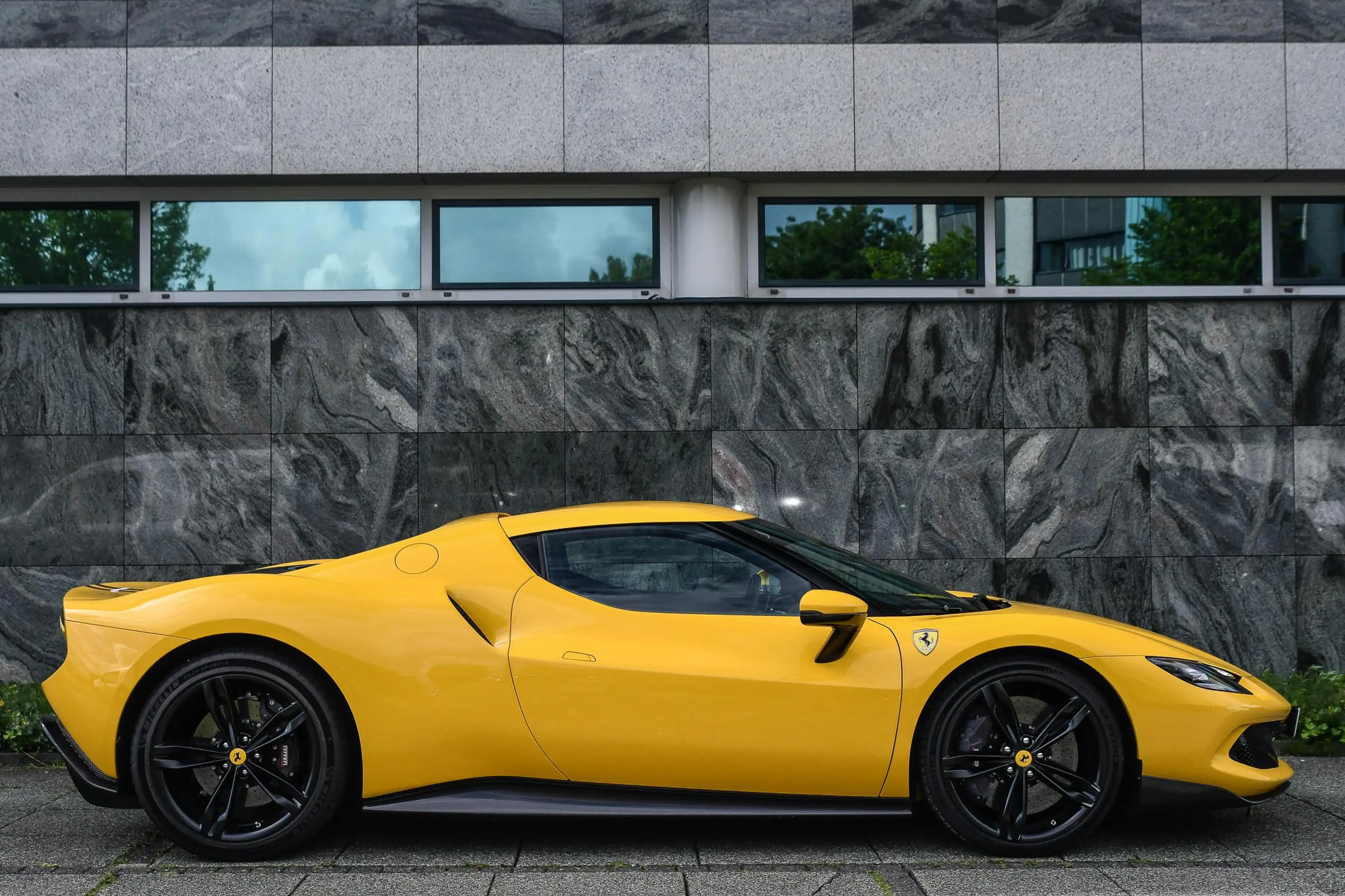 Ferrari 296 GTB 3.0 V6 Assetto fiorano|Giallo Modena|Garantie| — photo 4