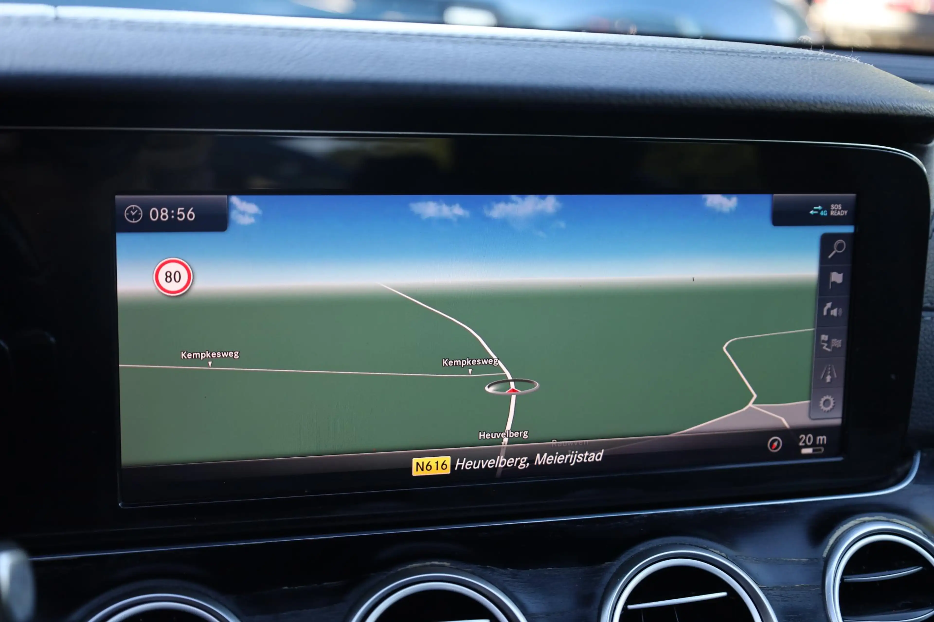 Mercedes-Benz E 250 Premium Plus AMG-LINE PANO BURMESTER LEER HUD CARP — photo 29