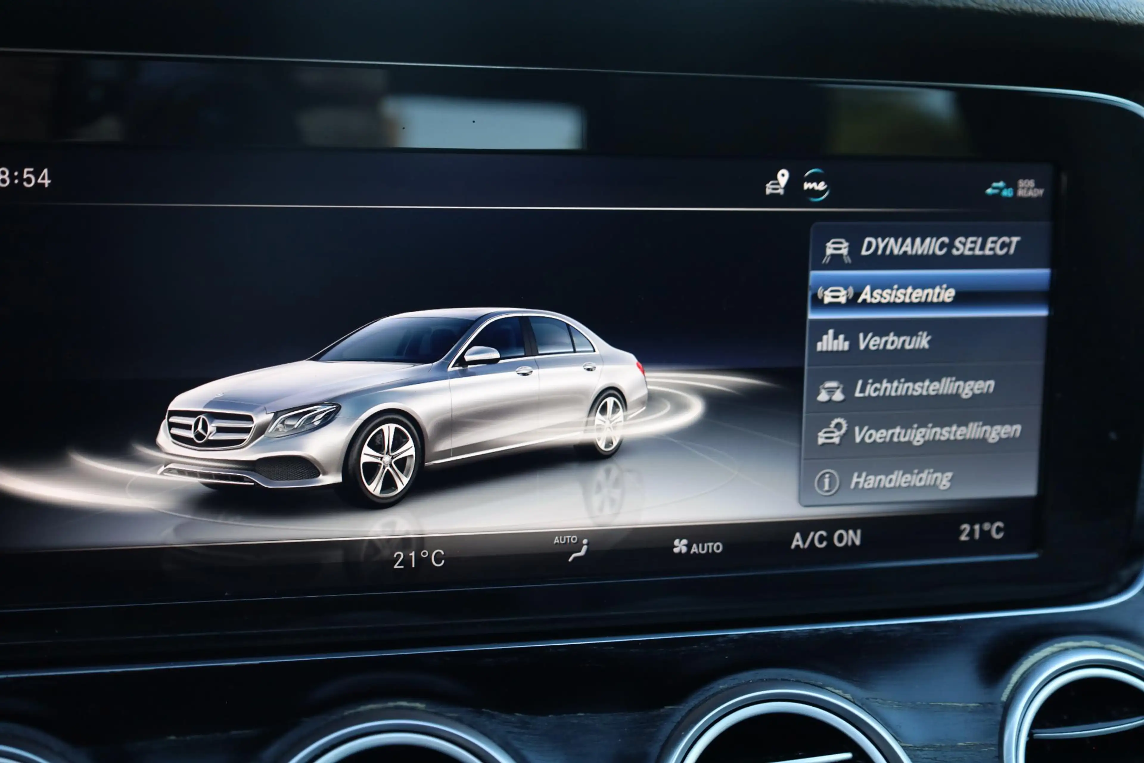 Mercedes-Benz E 250 Premium Plus AMG-LINE PANO BURMESTER LEER HUD CARP — photo 25