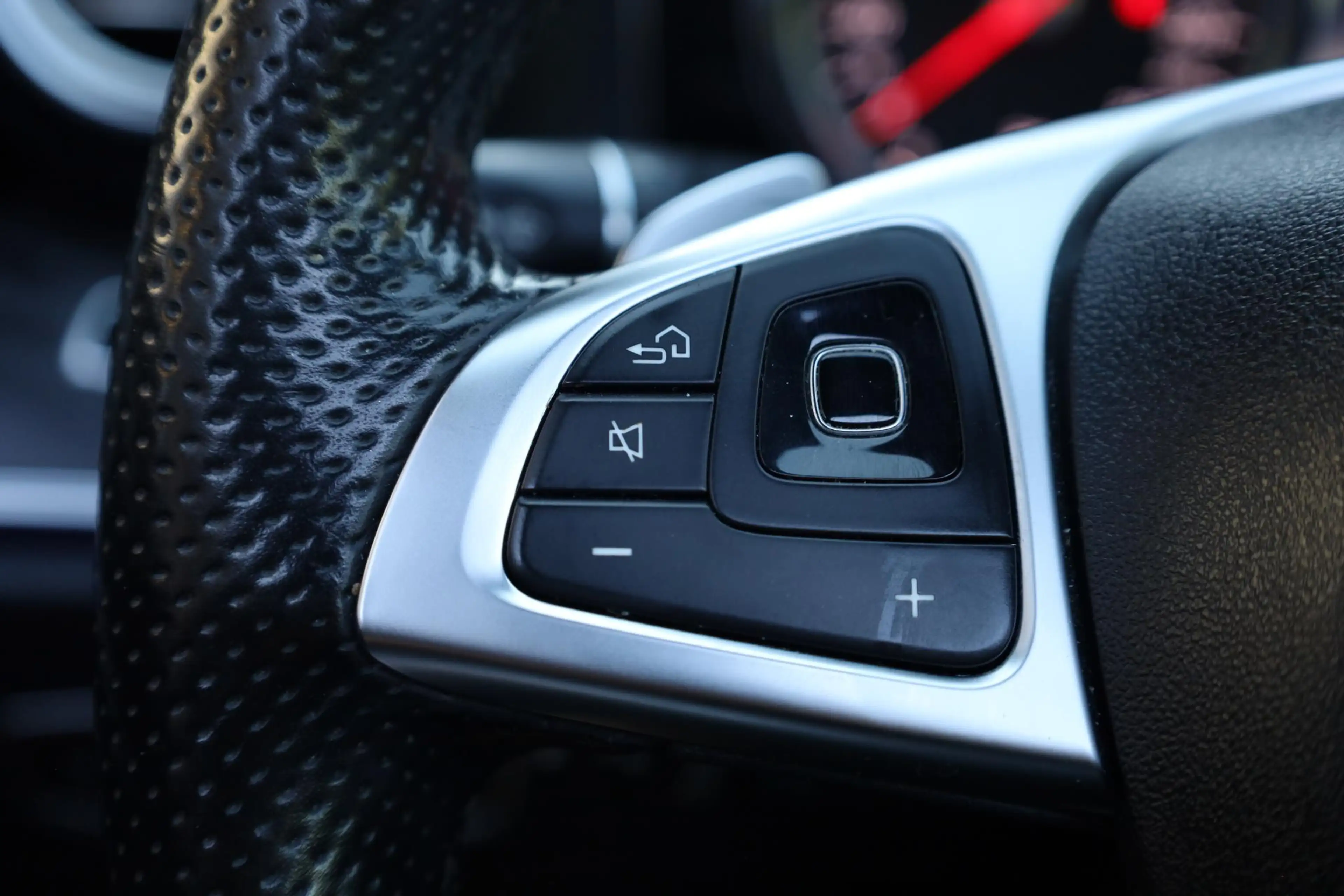 Mercedes-Benz E 250 Premium Plus AMG-LINE PANO BURMESTER LEER HUD CARP — photo 14