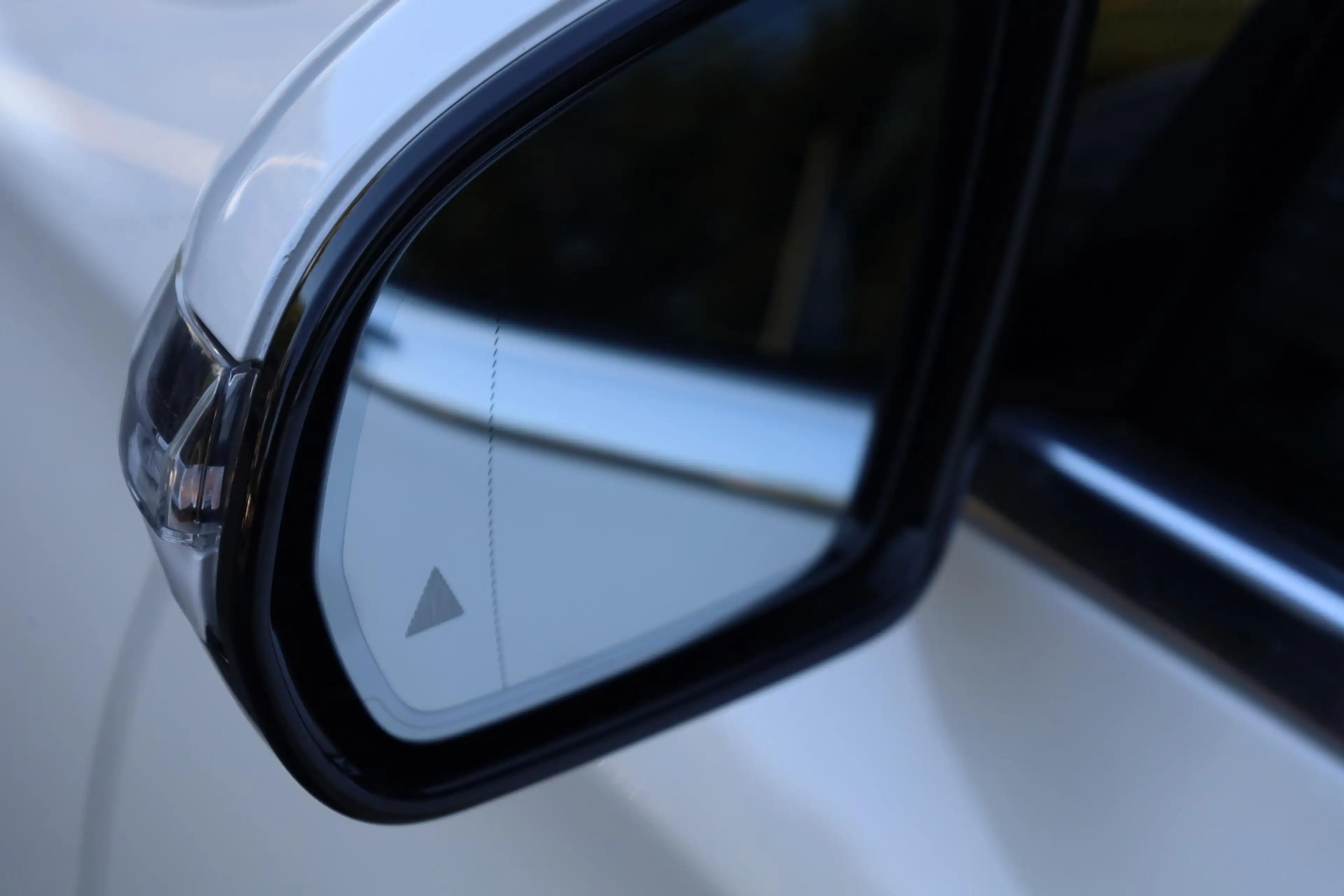 Mercedes-Benz E 250 Premium Plus AMG-LINE PANO BURMESTER LEER HUD CARP — photo 40