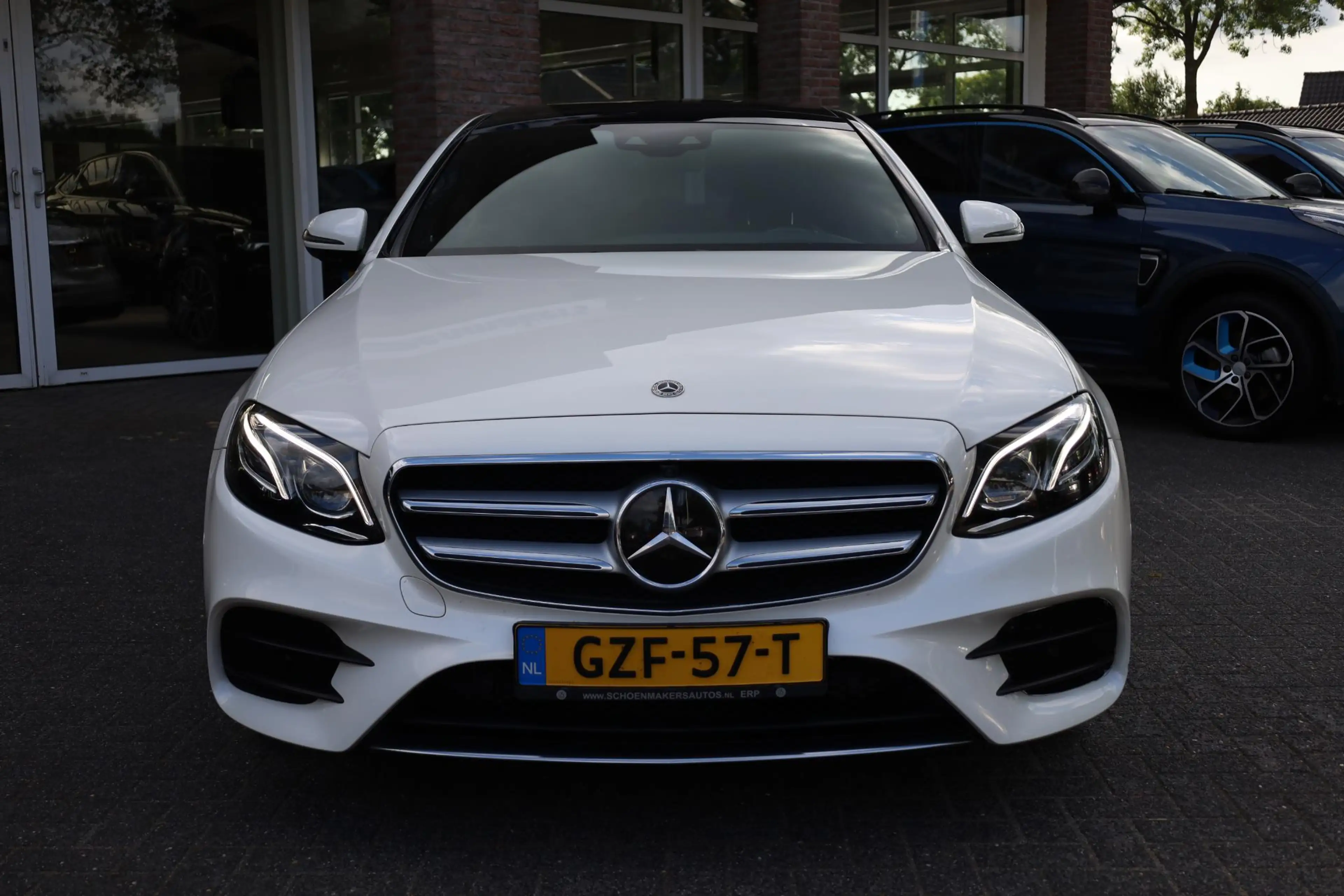 Mercedes-Benz E 250 Premium Plus AMG-LINE PANO BURMESTER LEER HUD CARP — photo 46