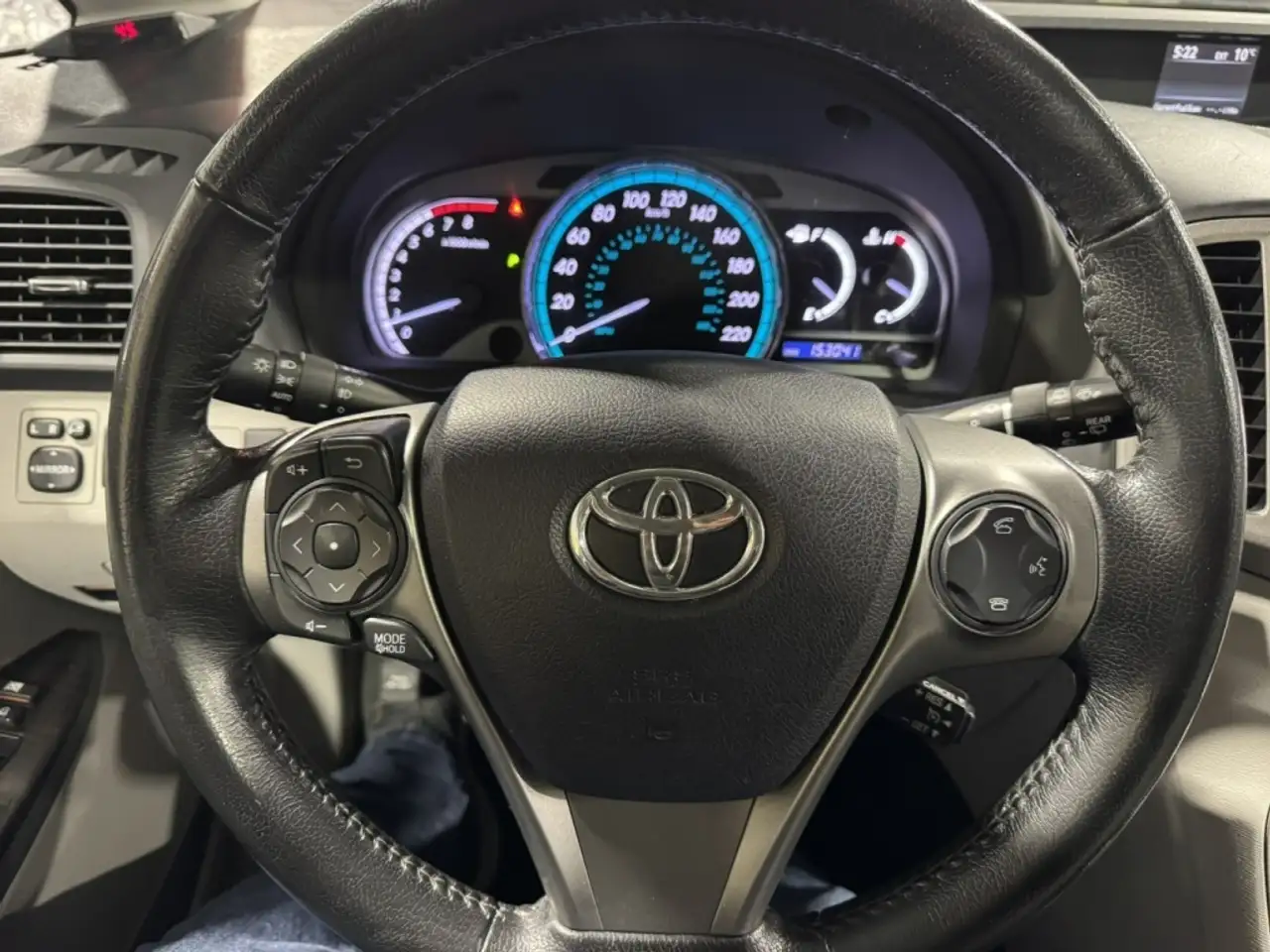 Toyota Venza снимка Toyota Venza