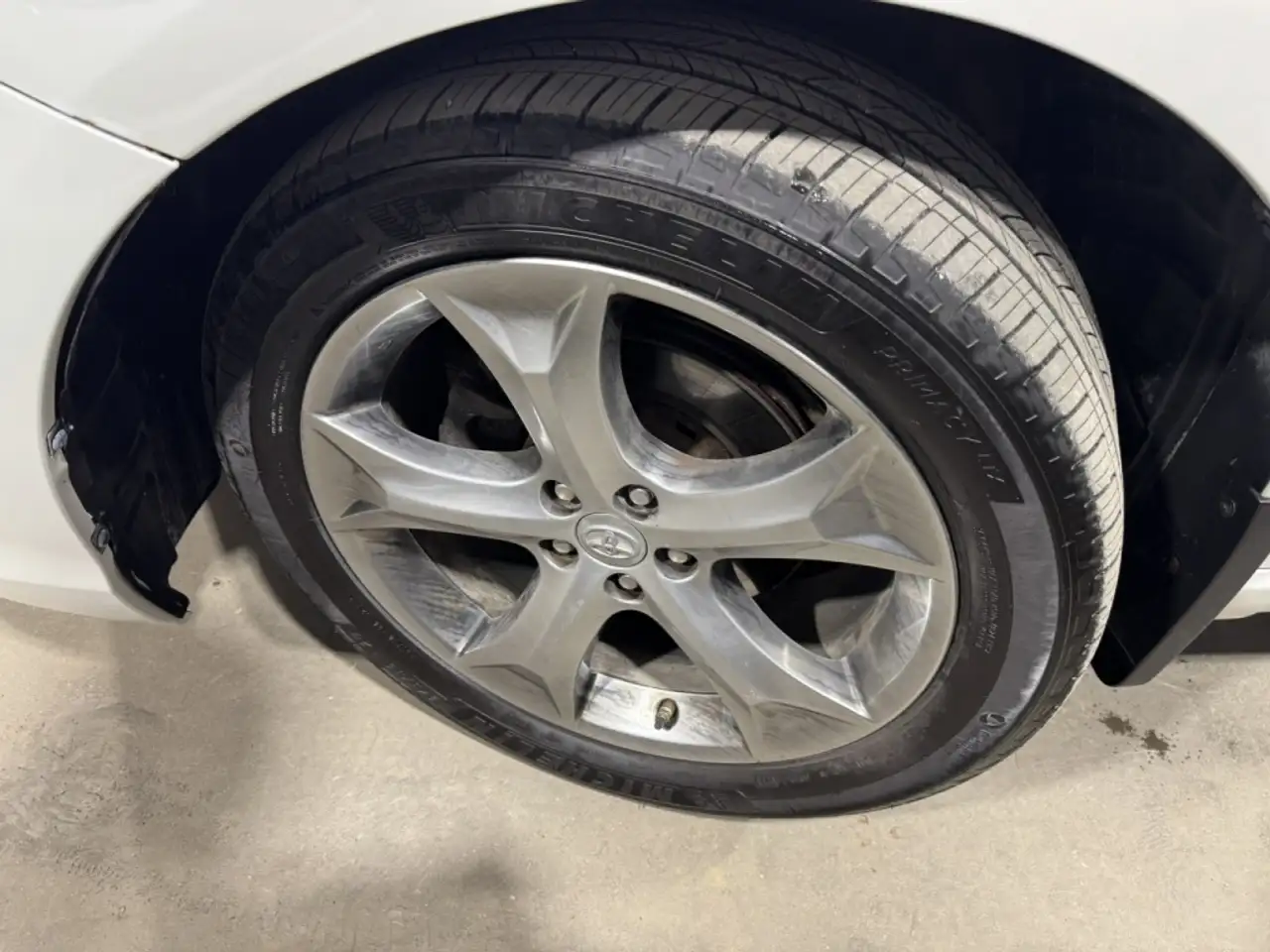 Toyota Venza снимка Toyota Venza