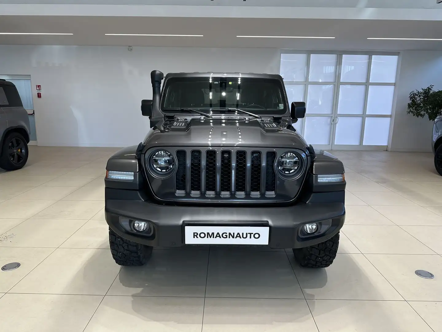 Jeep Wrangler 2.0 Turbo Rubicon Grigio - 2