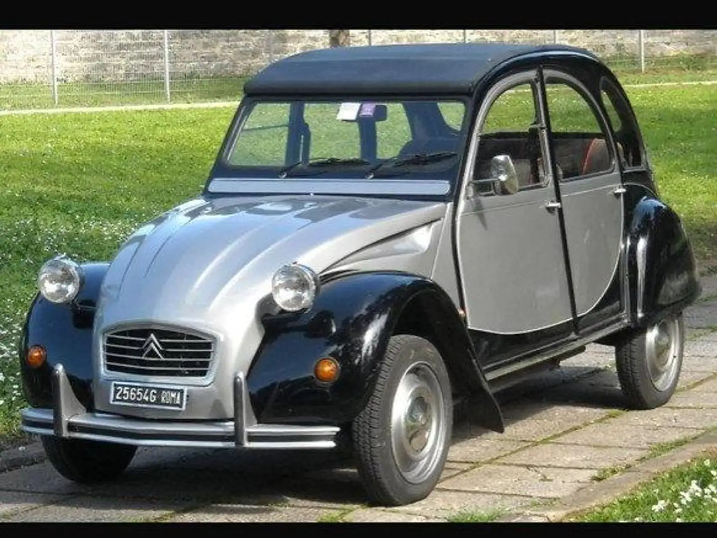 Citroen 2CV 2CV6 0.6 Special Gümüş rengi - 1