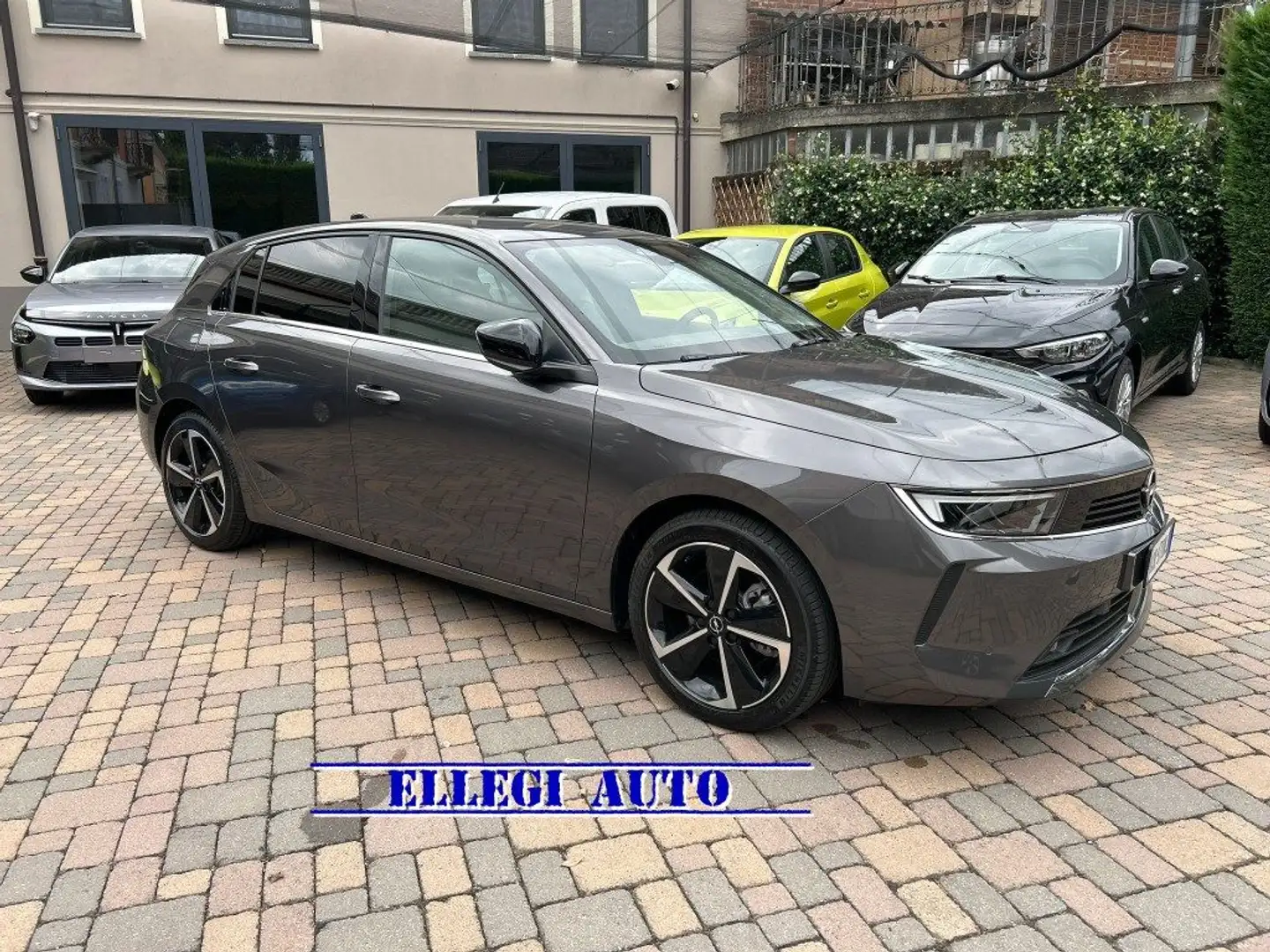 Opel Astra 1.5 Turbo Diesel 130 CV AT8 BUSINESS KM 0 Grijs - 2