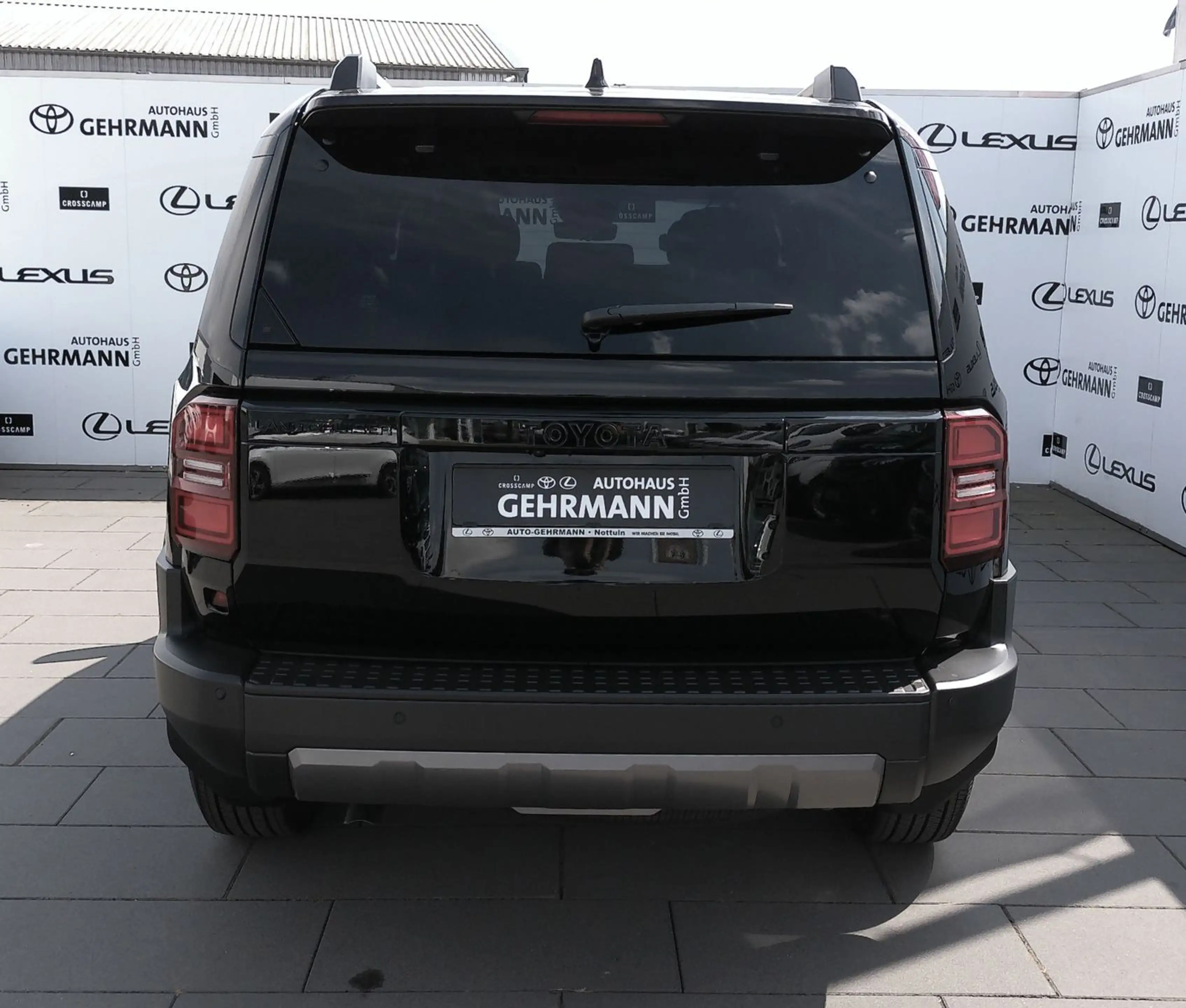 Toyota Land Cruiser 2.8 D-4D Mild-Hybrid 4WD Lounge — photo 4