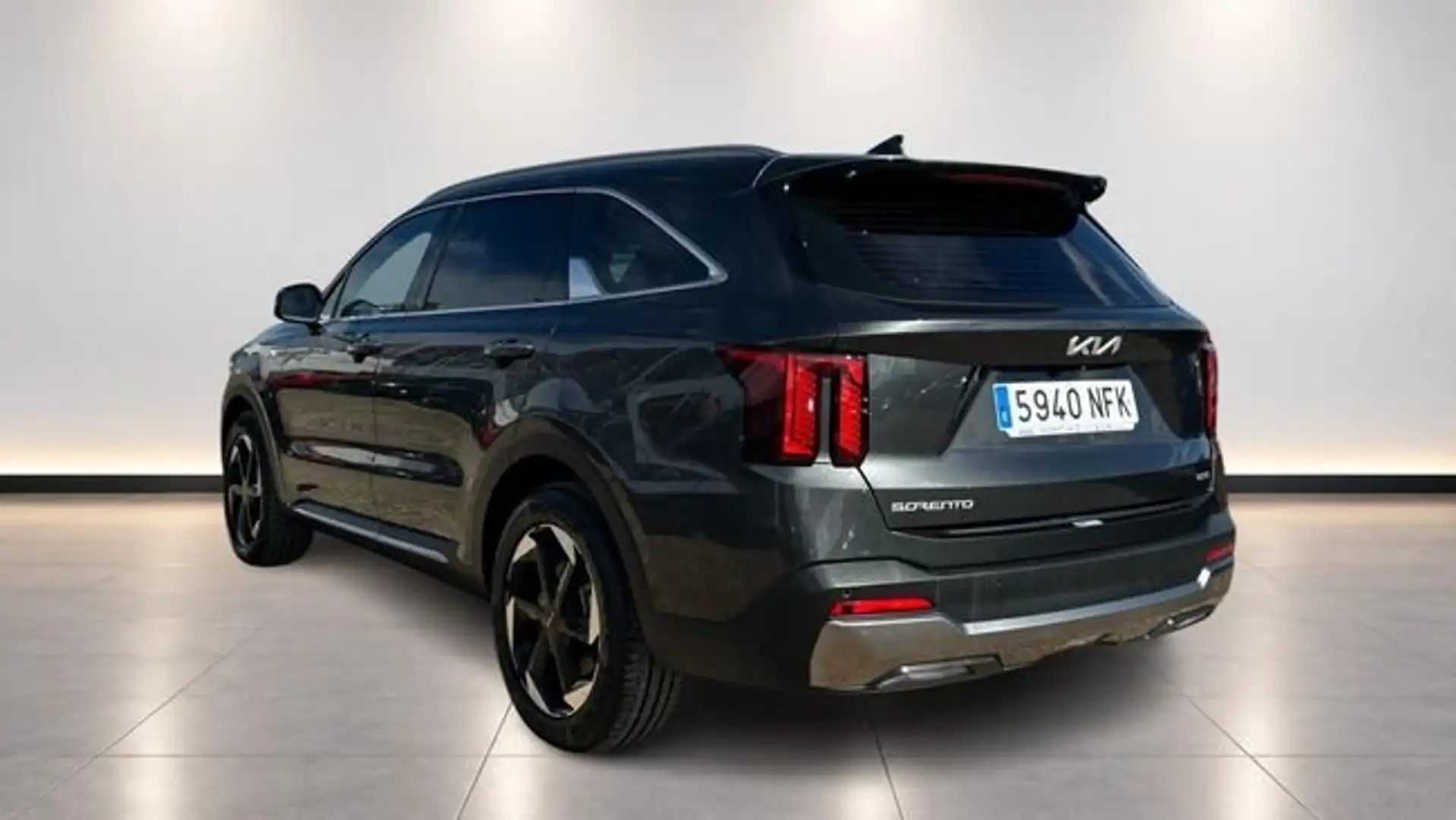 Kia Sorento 1.6 T-GDI PHEV DRIVE AUTO 4WD 252 5P 7 Plazas Gris - 2