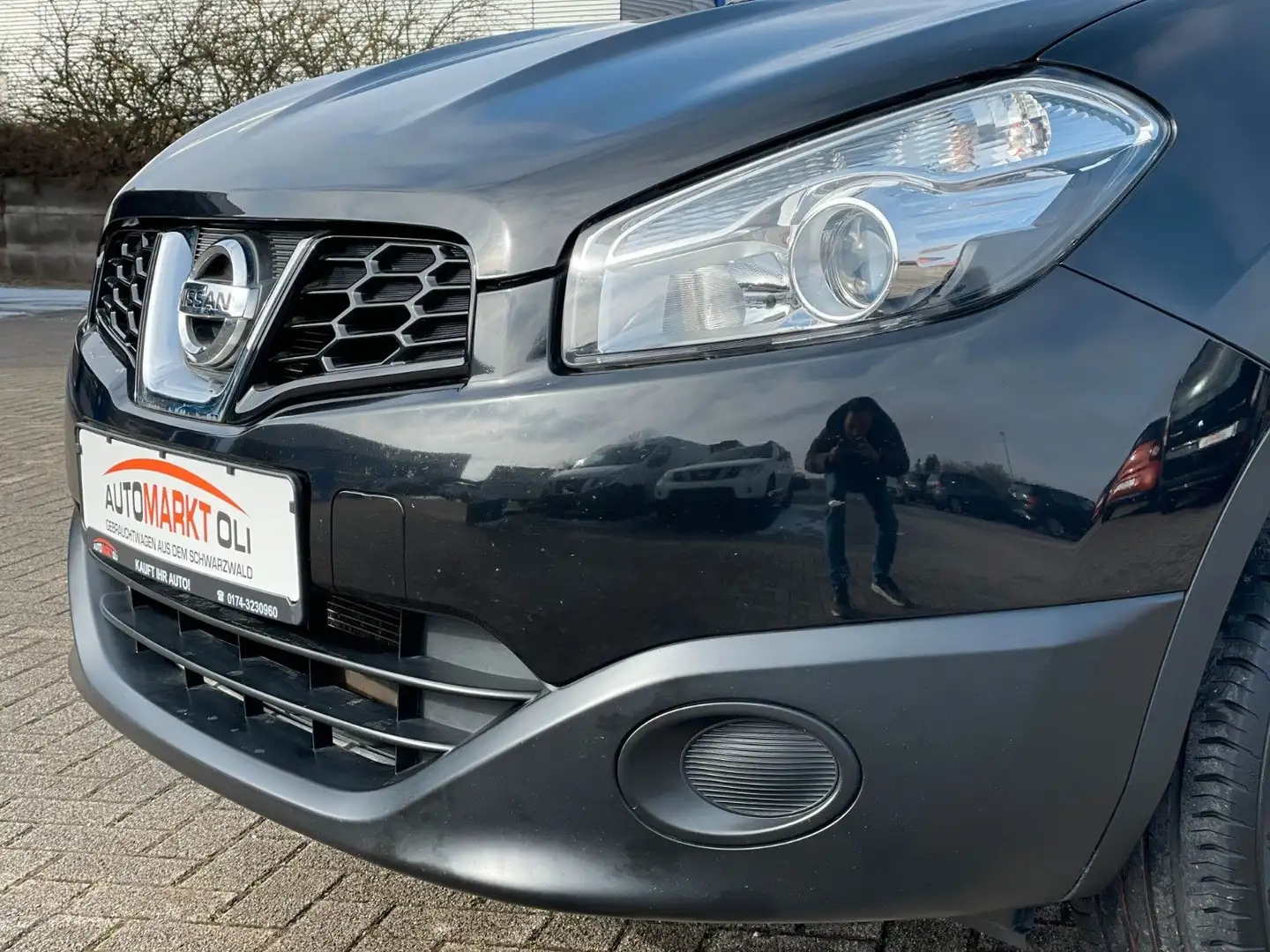 Nissan Qashqai Visia*Allrad 4x4*Anhänger*Klima*8-fach Schwarz - 2