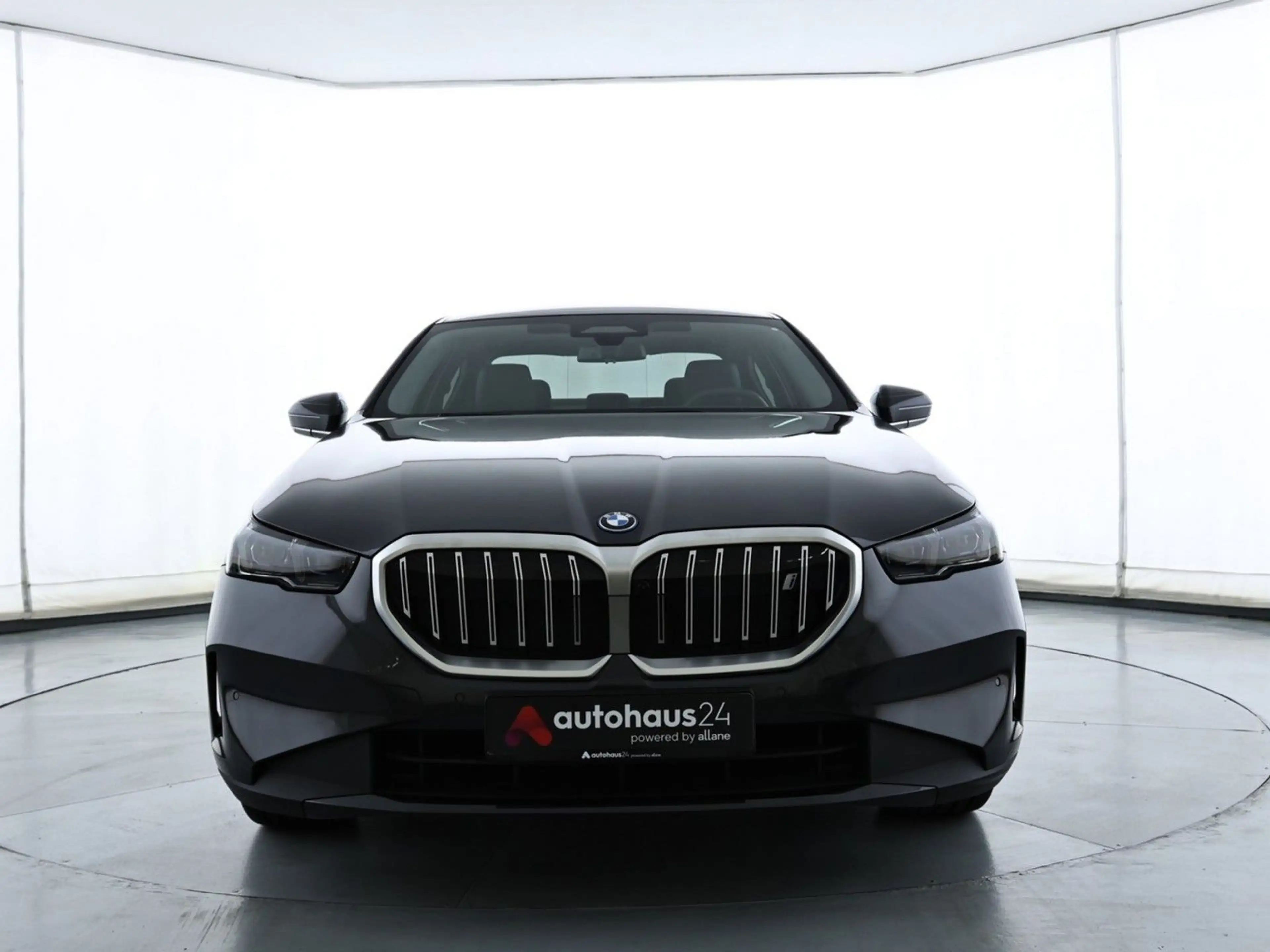 BMW i5 Lim. eDrive 40 AHK|Navi|H&K|Sitzhzg. — photo 2